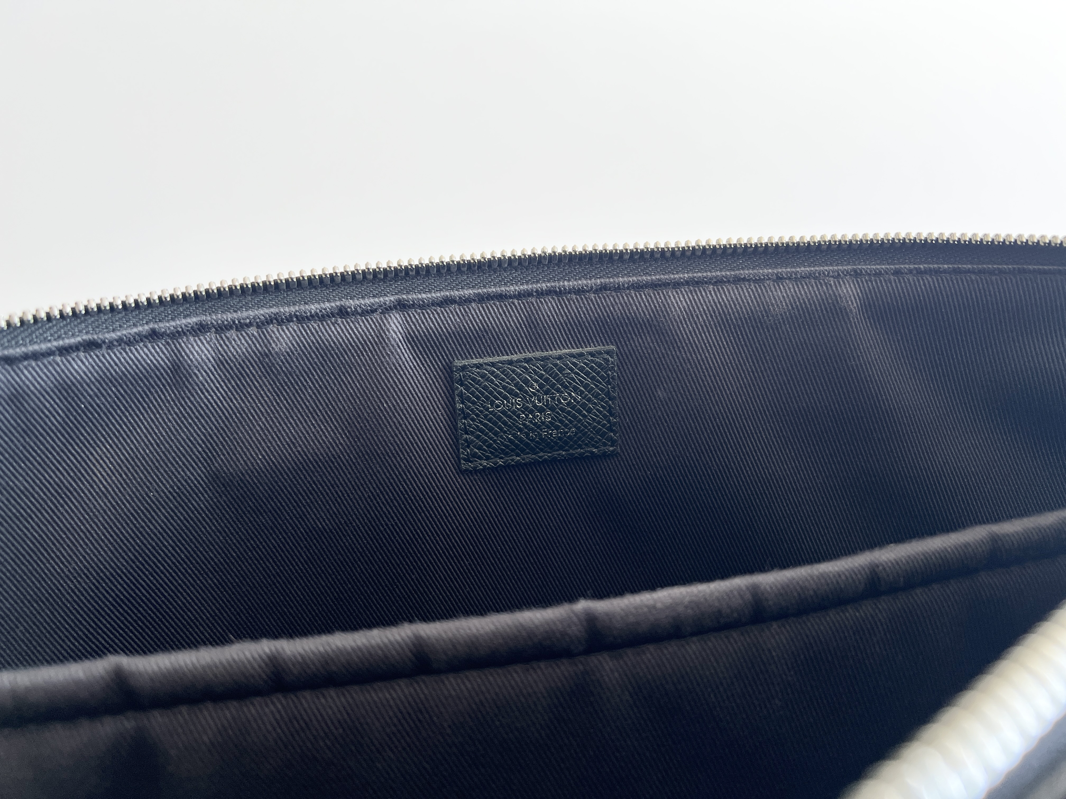 Taiga Anton Briefcase (2-way handbag/shoulder bag/business bag) — view 7