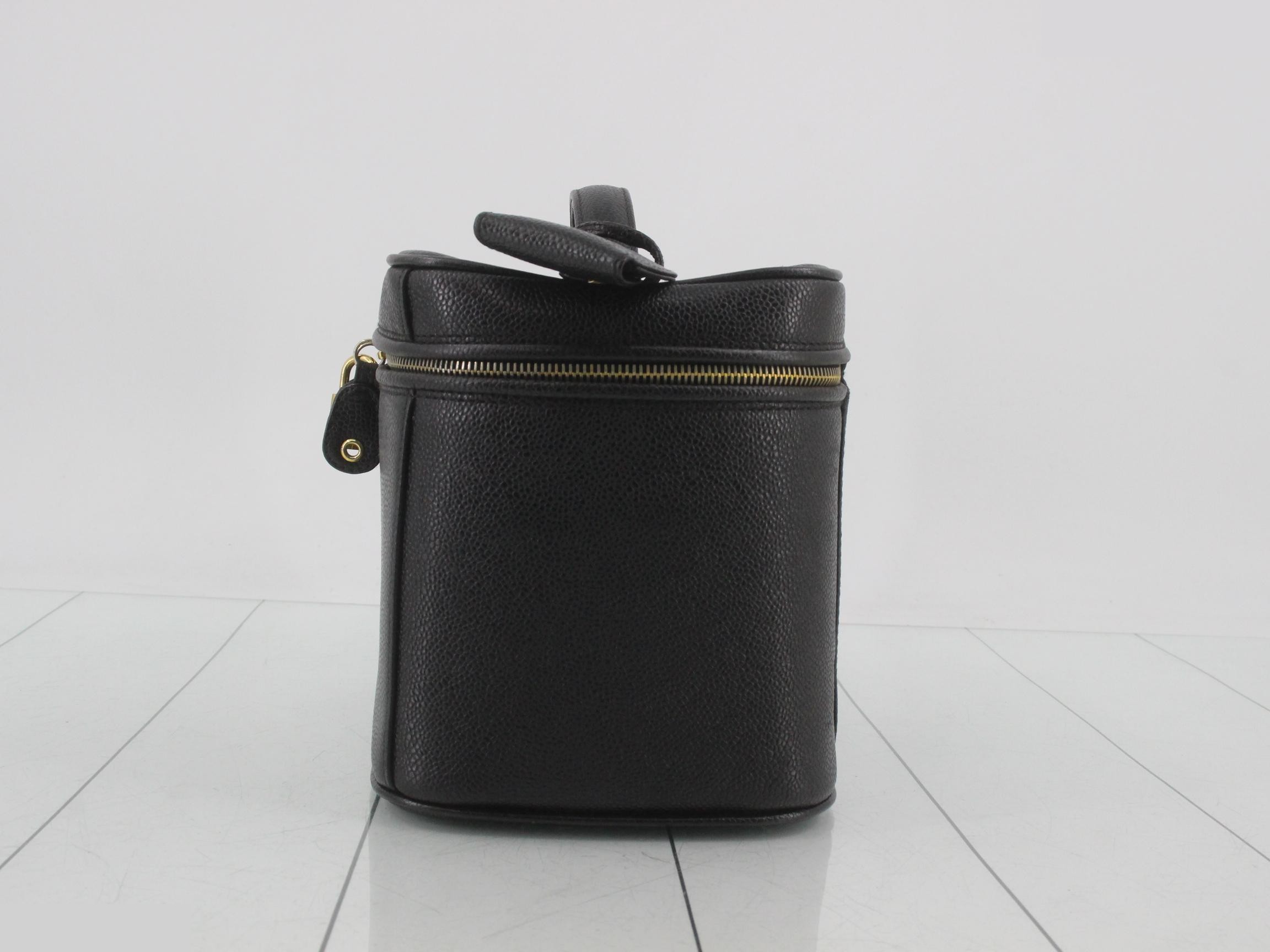 Vanity 22 Caviar Skin 2-Way Shoulder Bag — view 3