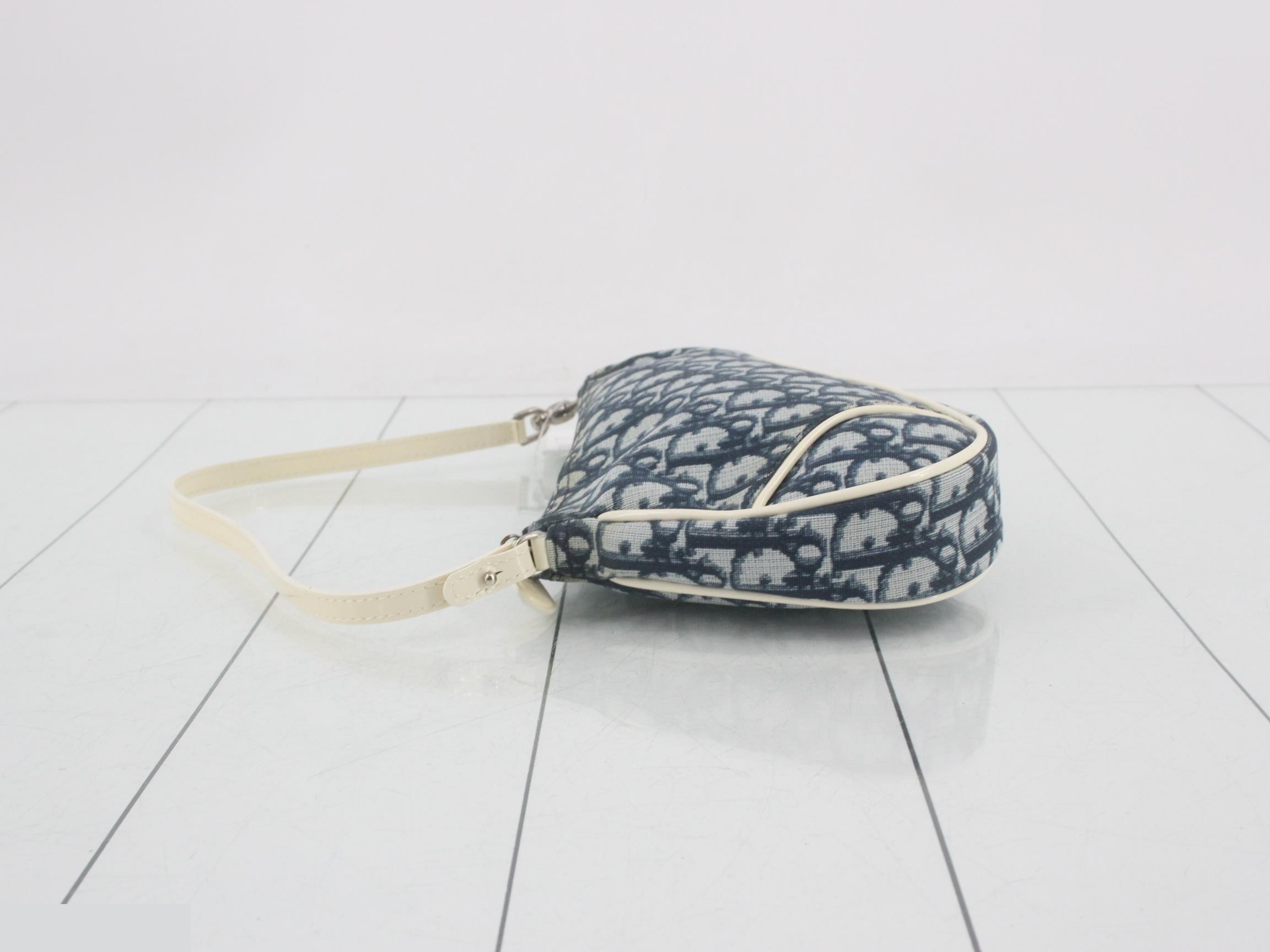 Trotter Shoulder Bag — view 4