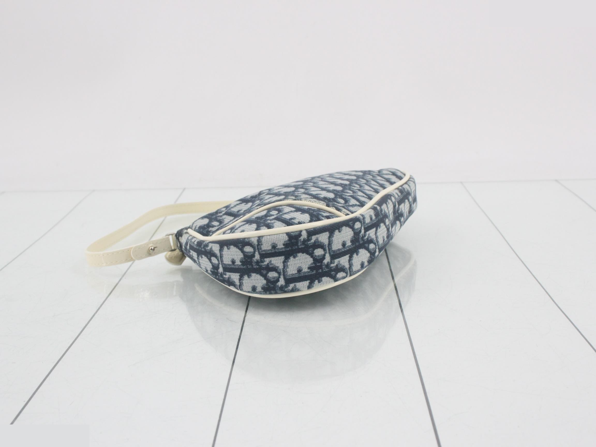 Trotter Shoulder Bag — view 5