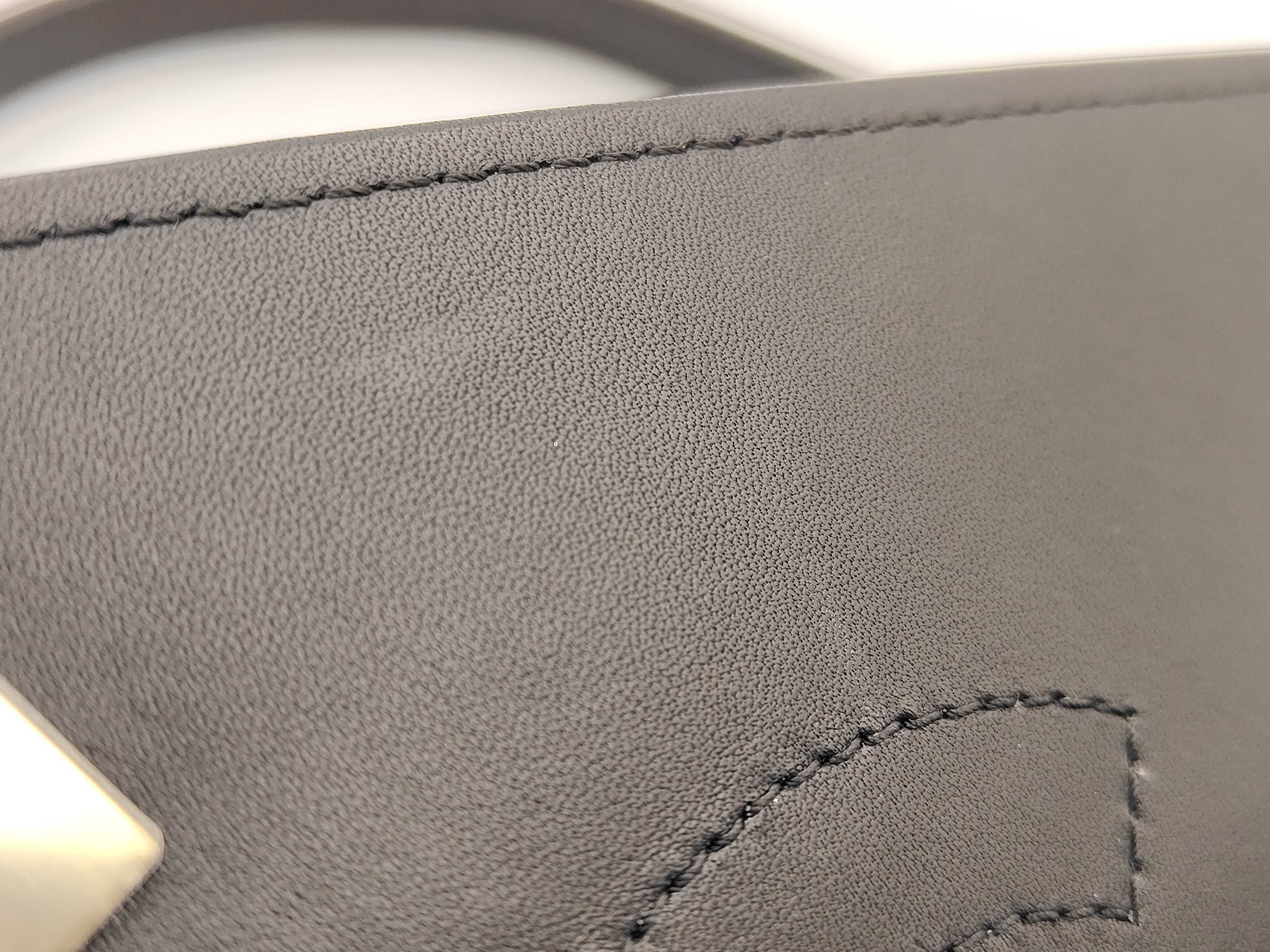 V-stitch 2-way handbag — view 14