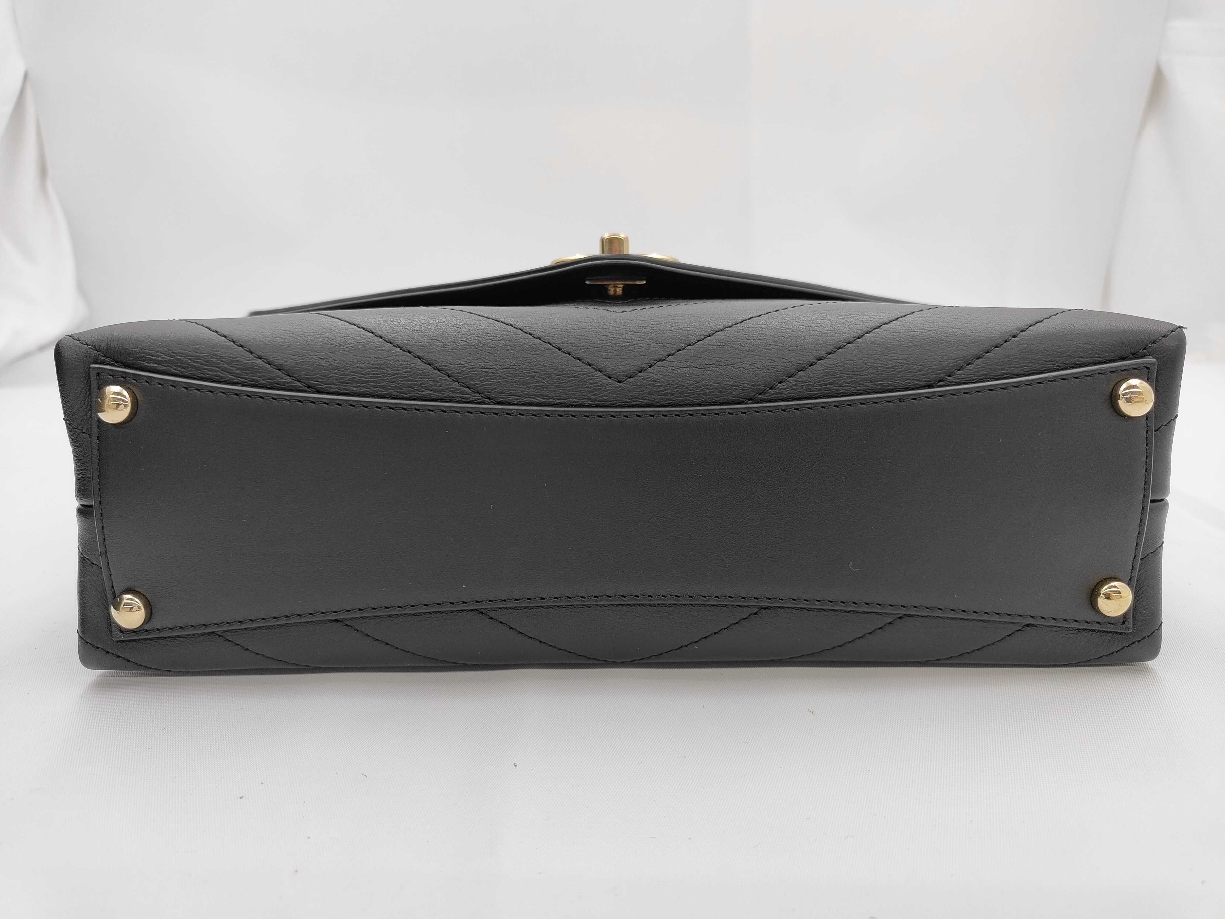V-stitch 2-way handbag — view 7