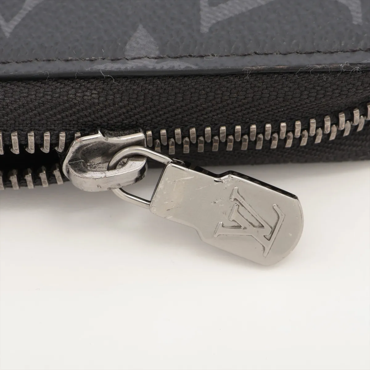 Monogram Eclipse Zippy Wallet Horizontal M11611 Noir Round Zip Wallet (RFID detected) — view 11