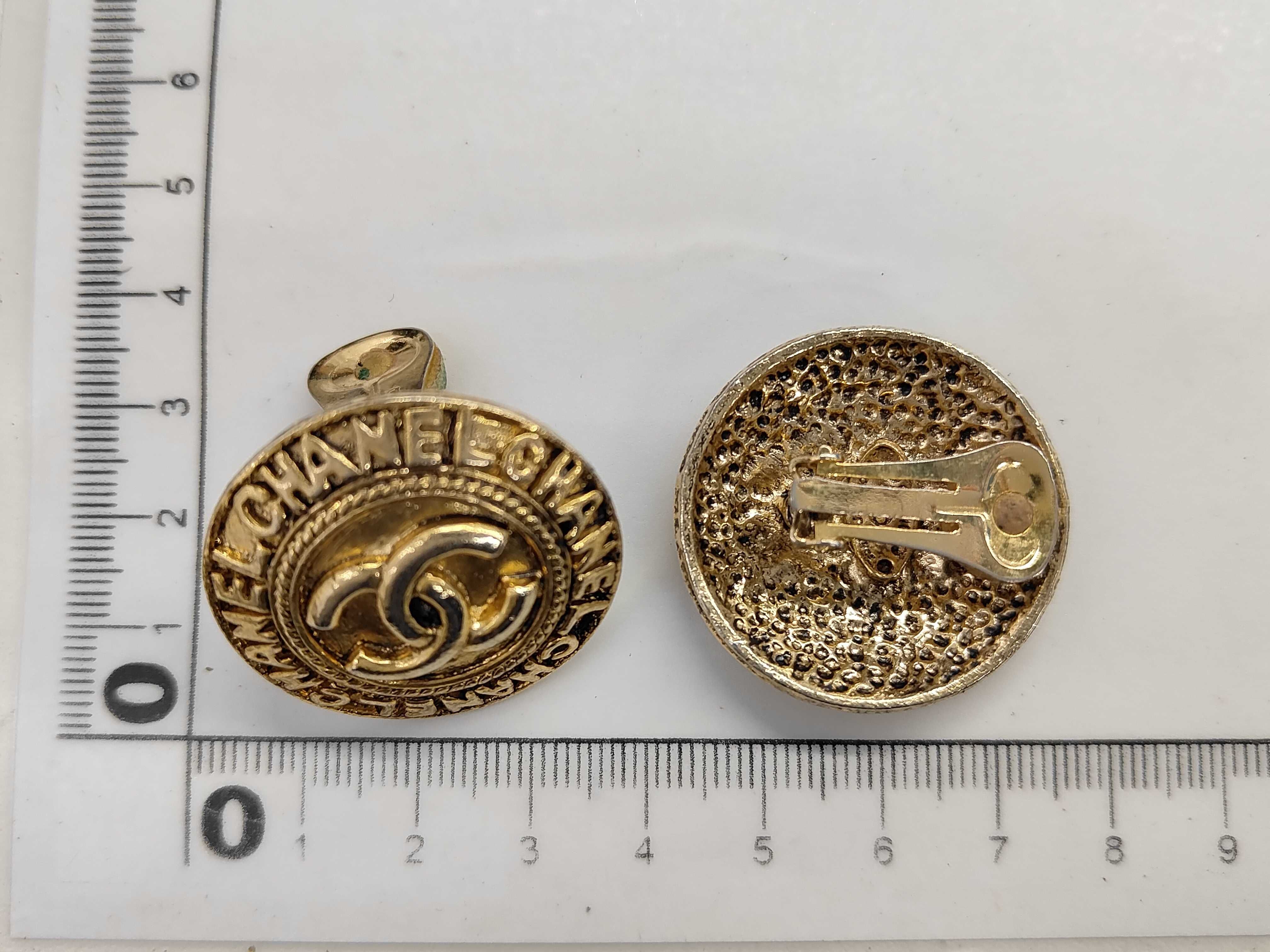 Coco Mark Round Earrings — view 5