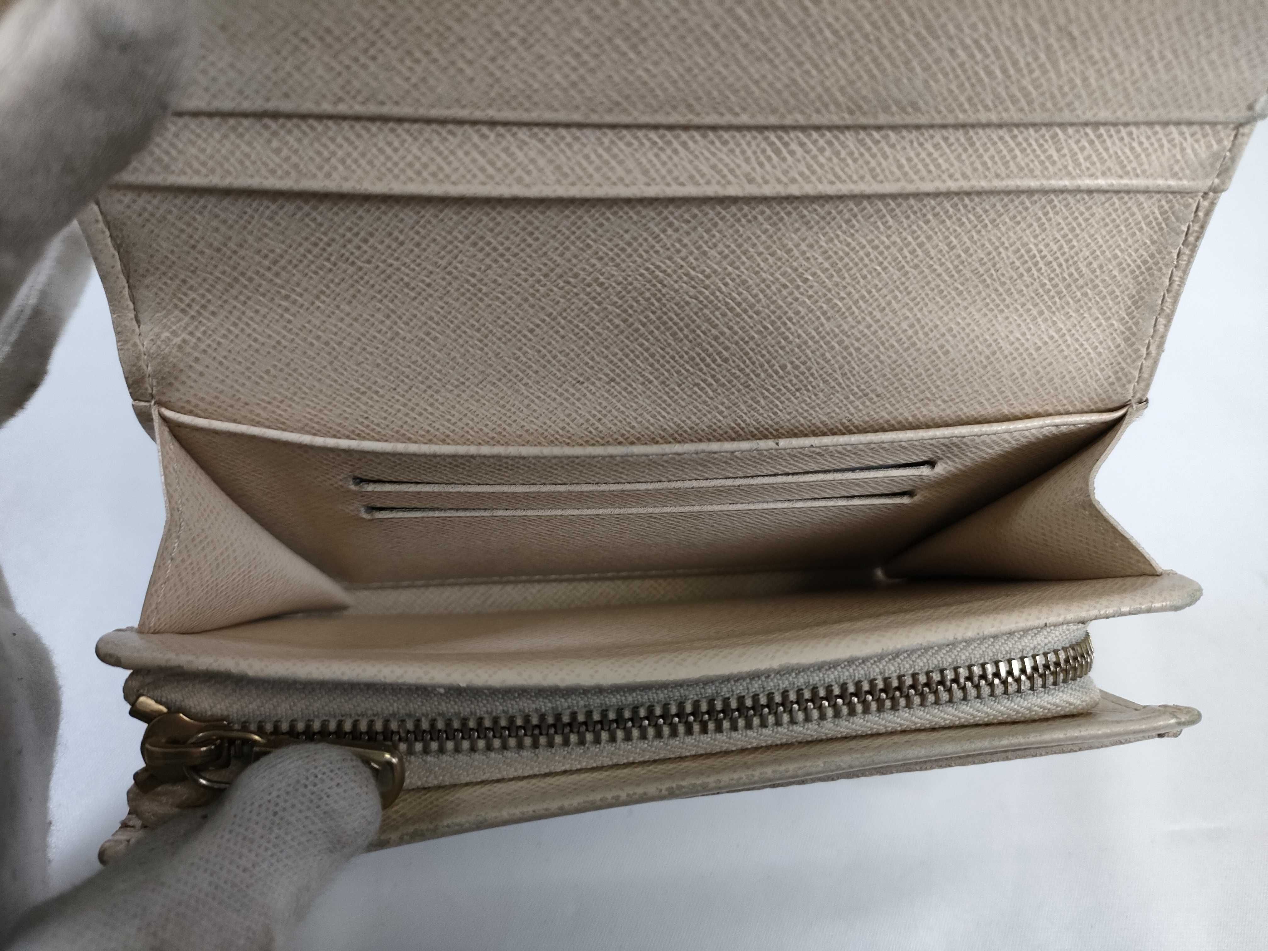 Damier Azur Portefeuille Trésor Wallet — view 11