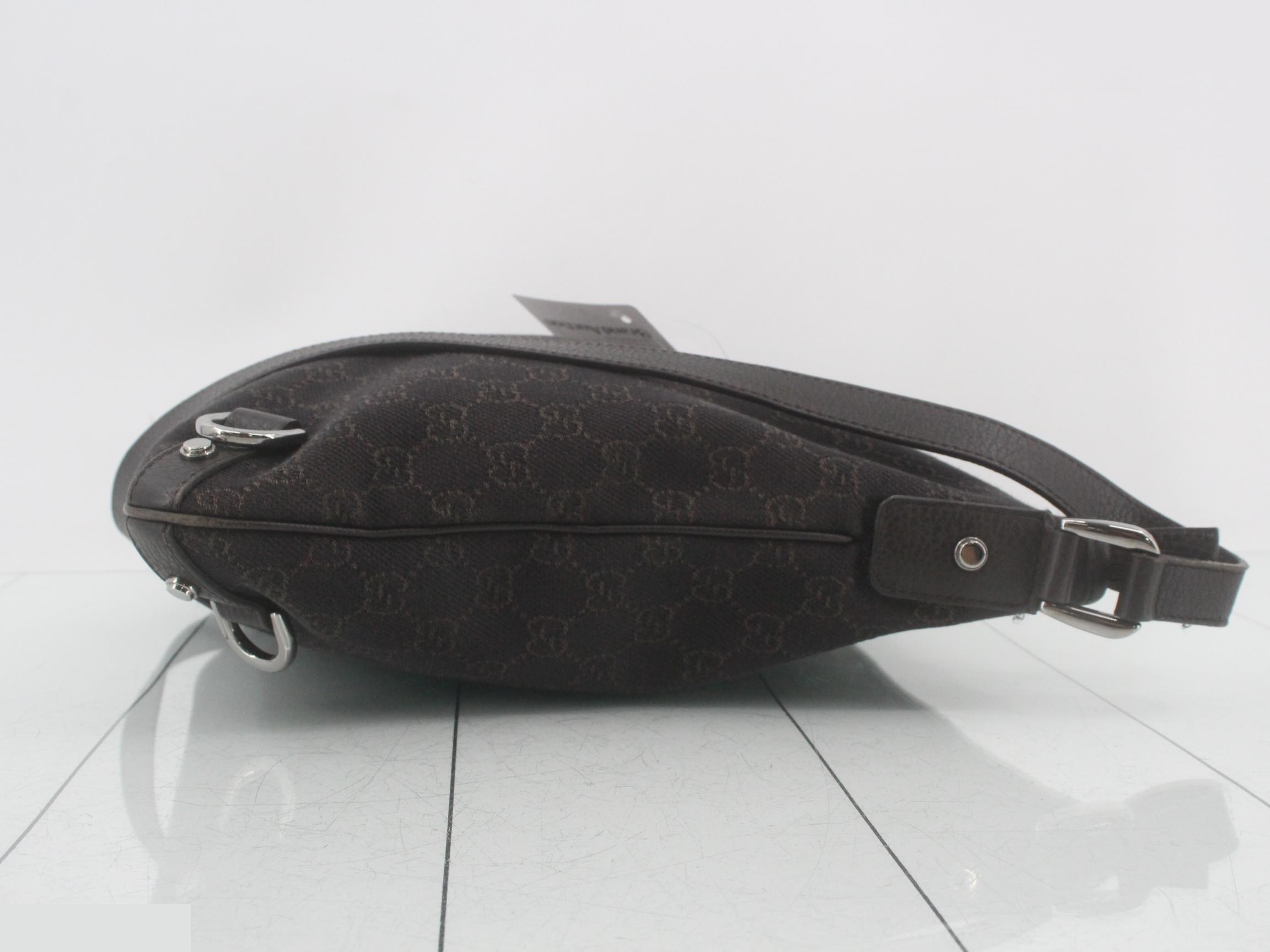 GG Canvas (Bag) - Shoulder Bag - Brown — view 3