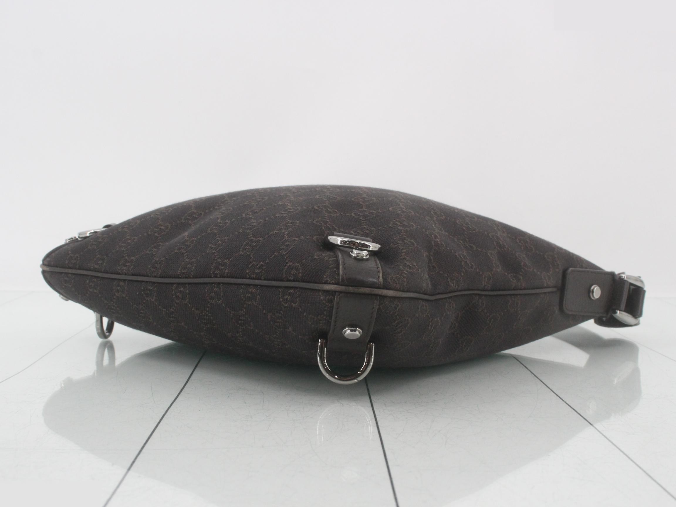 GG Canvas (Bag) - Shoulder Bag - Brown — view 6