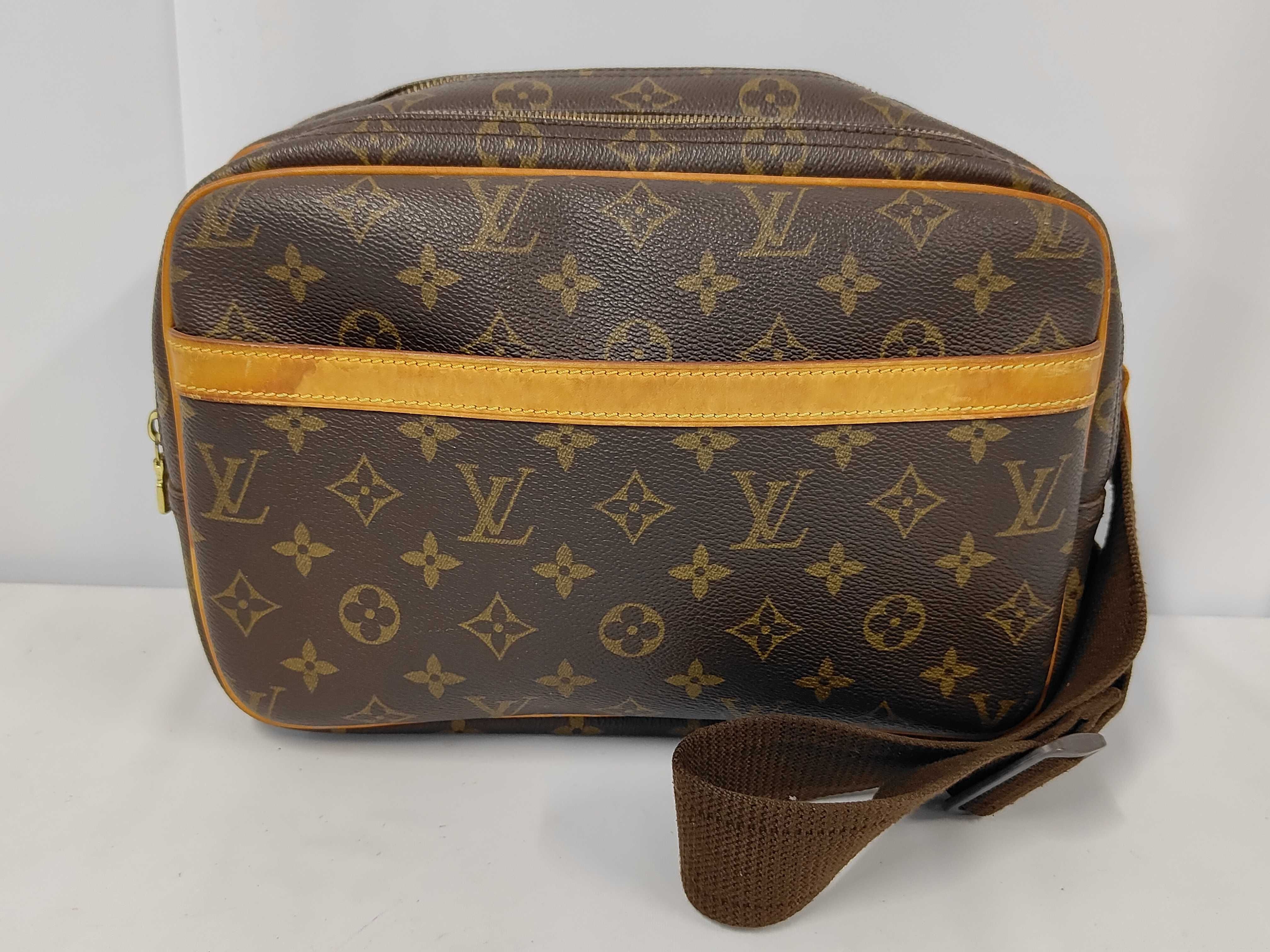 Monogram M45254 Reporter PM Shoulder Bag