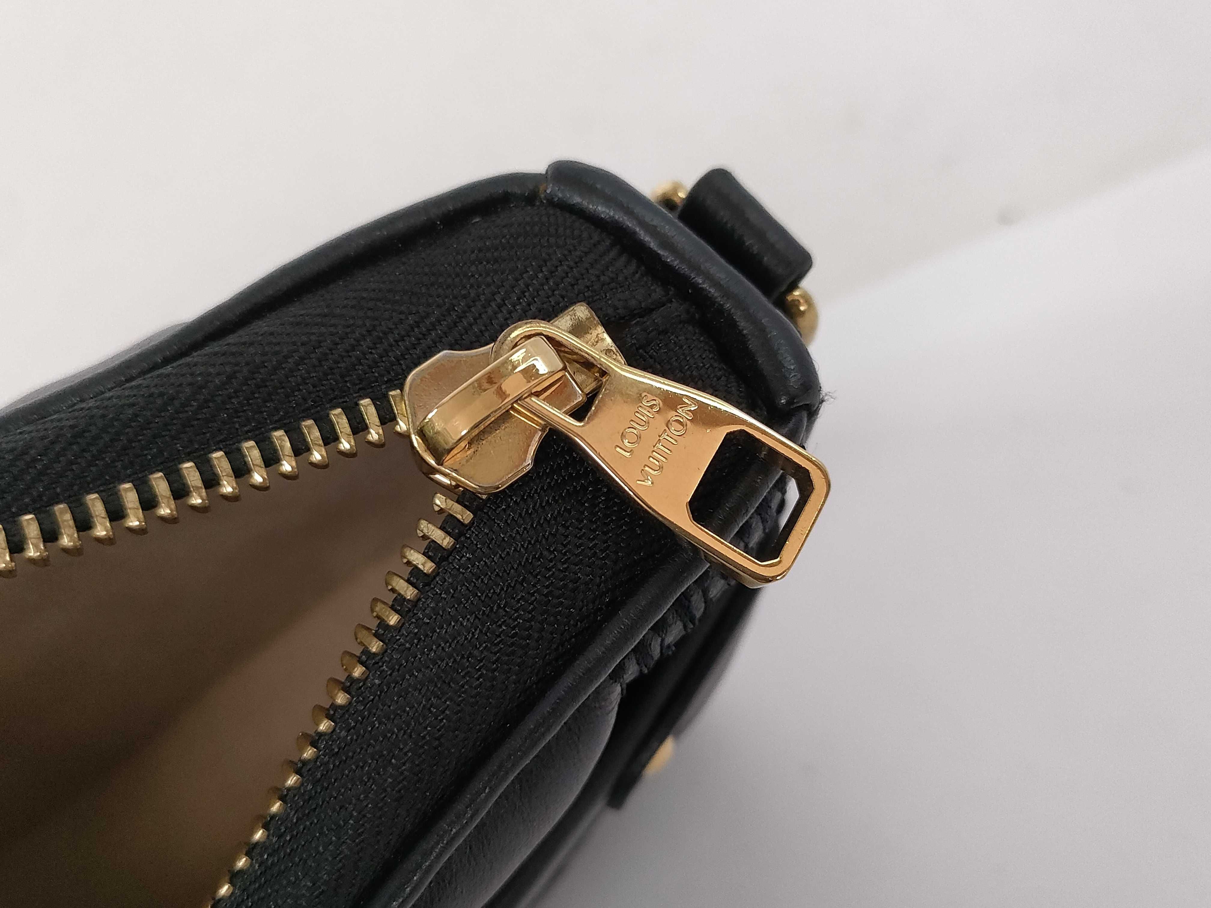 Damier LV Damier Pochette Troca M59046 IC ST*2 Shoulder Bag — view 11