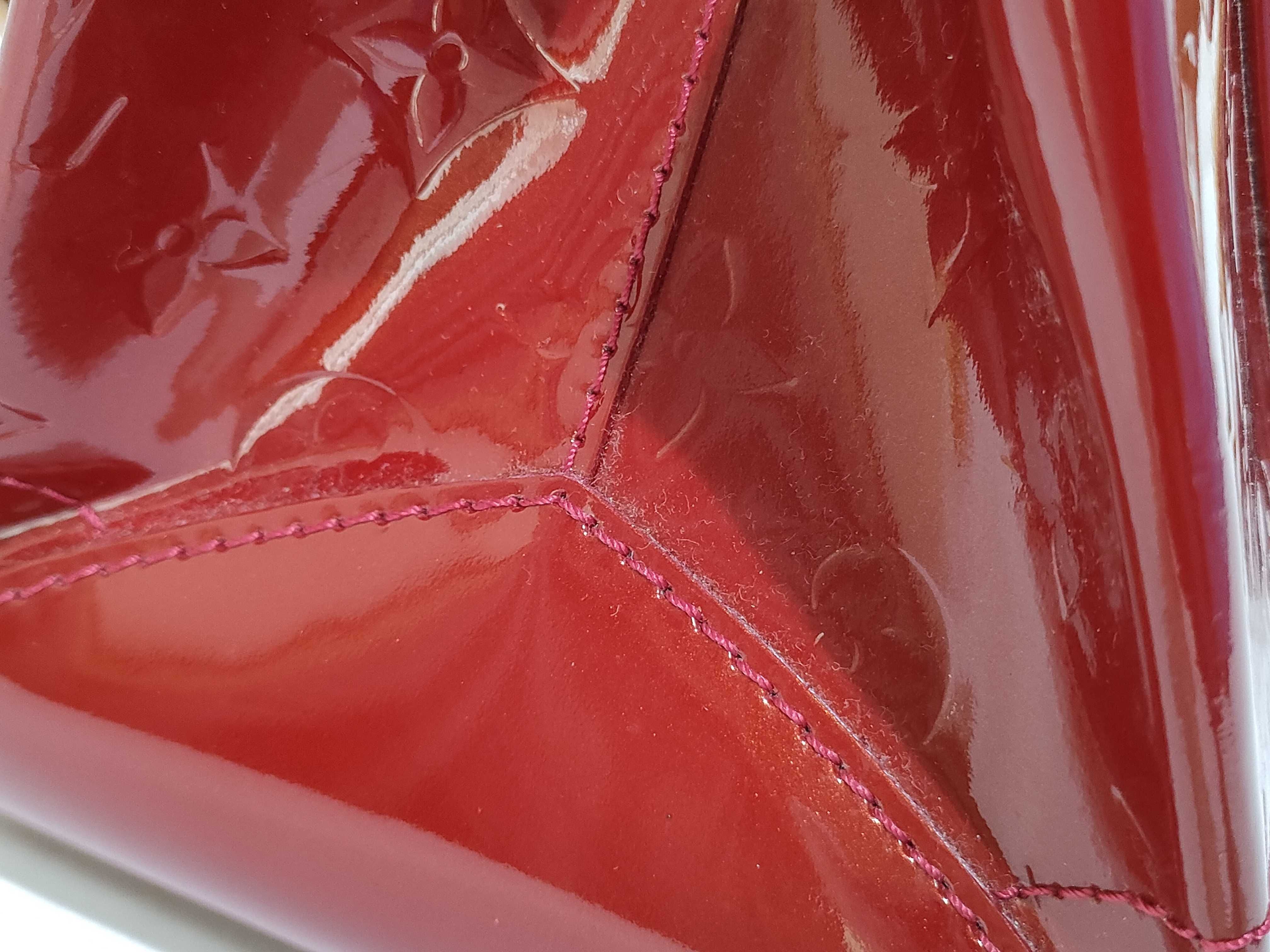 Vernis VN - Rosewood Avenue M93507 Red Handbag — view 15