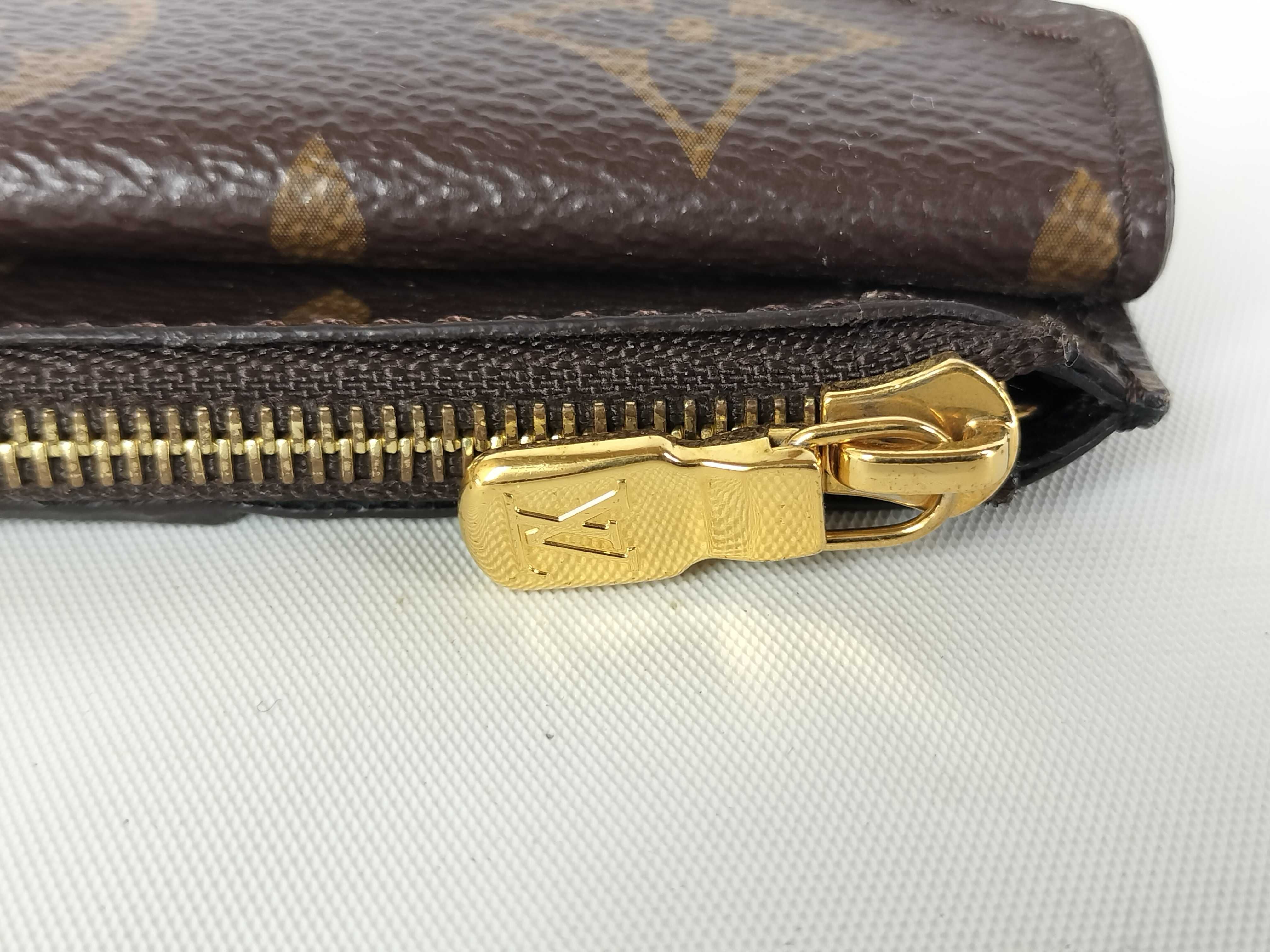 Monogram M69431 Porte Cartes Rect Verso Card Case — view 4