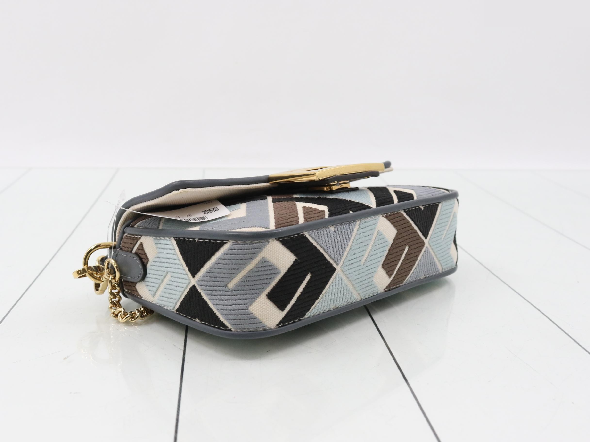 Bucket Canvas 2-Way Shoulder/Handbag — view 5