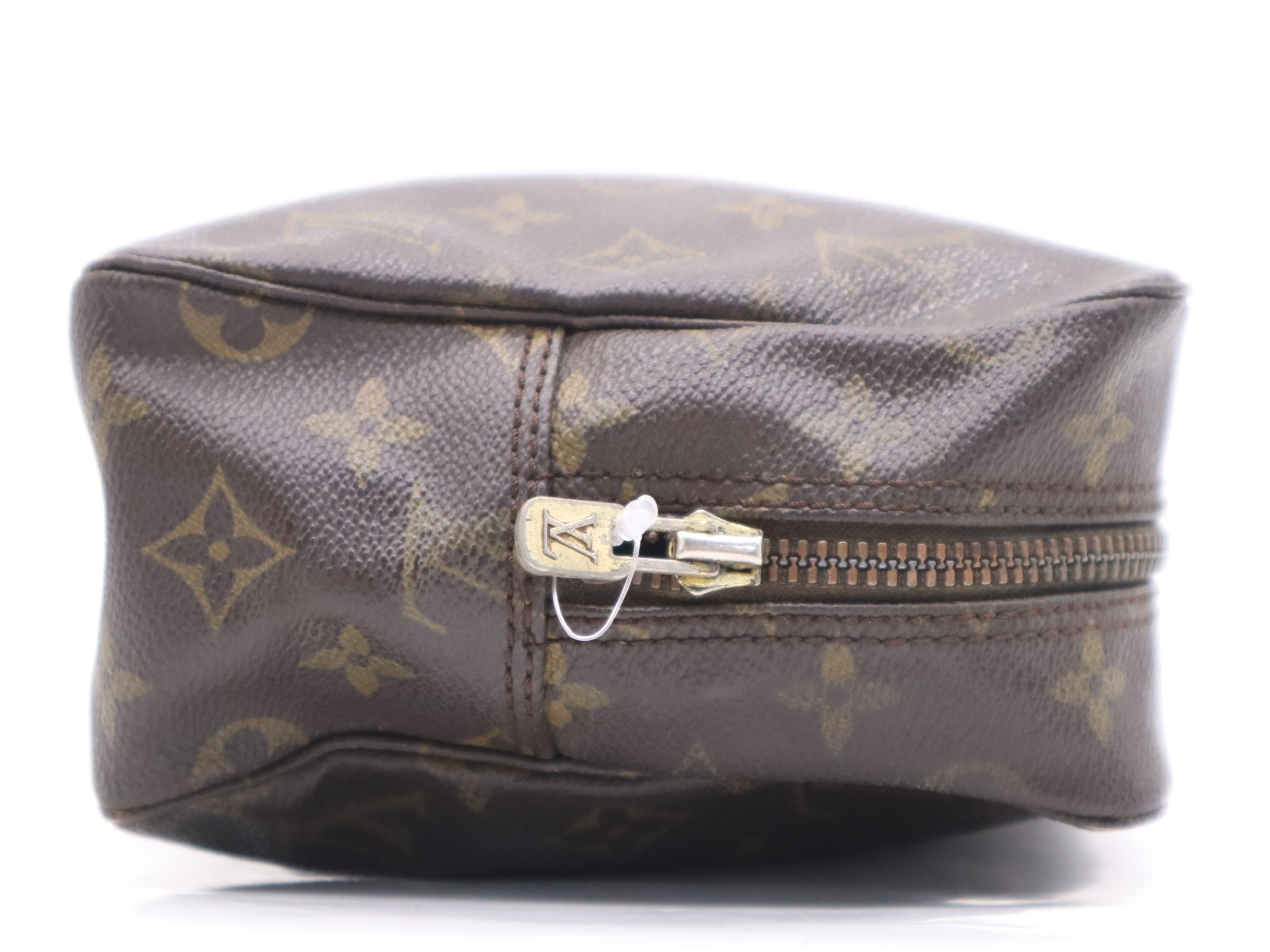 M47522 Monogram Trousse Toilette 28 Pouch — view 5