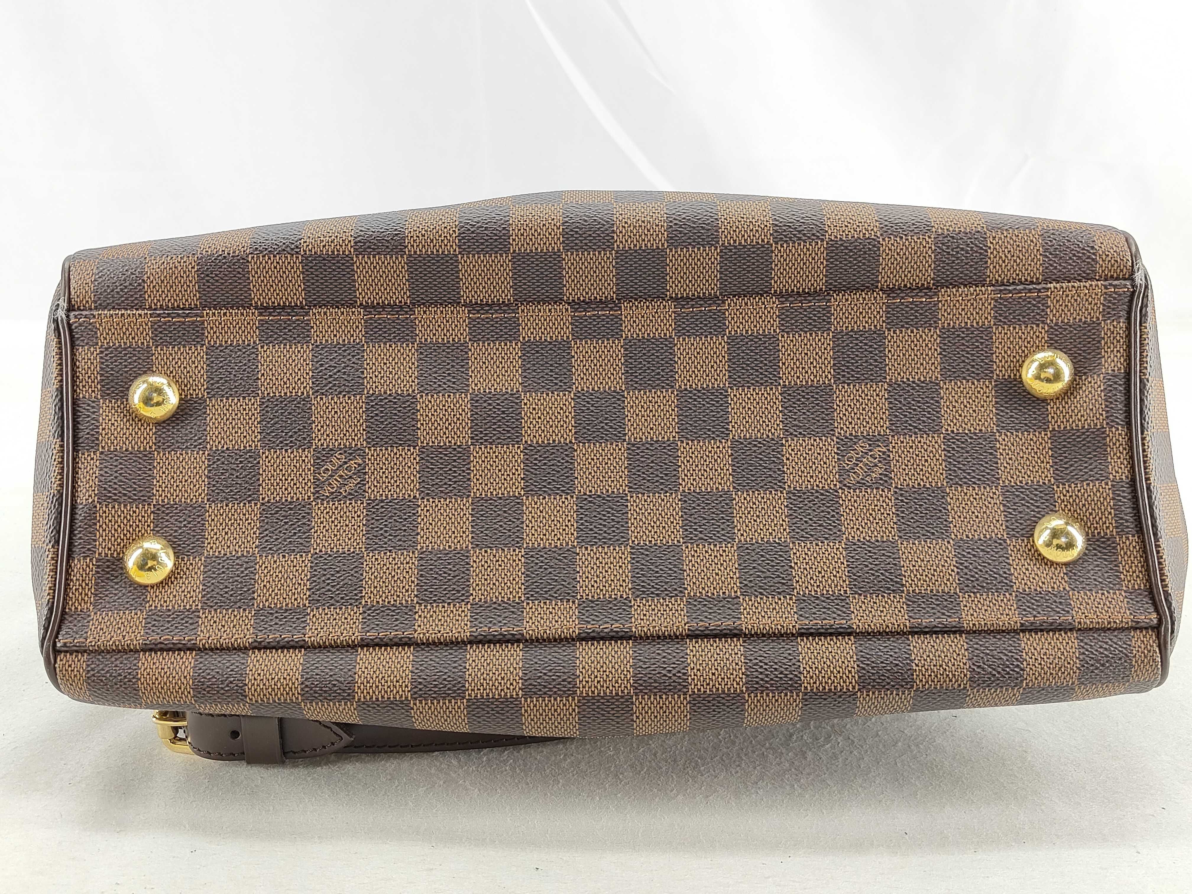 Damier Louis Vuitton Trevi Handbag — view 10