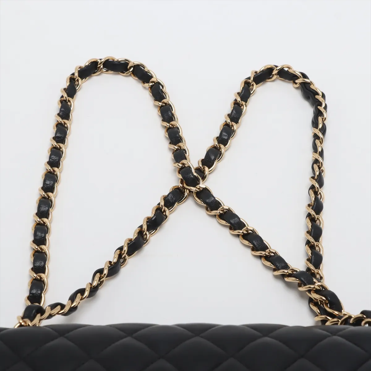[Individually wrapped] Chanel Matelasse 25 Lambskin double flap double chain bag black gold hardware 21867845 21 series A01112 — view 6