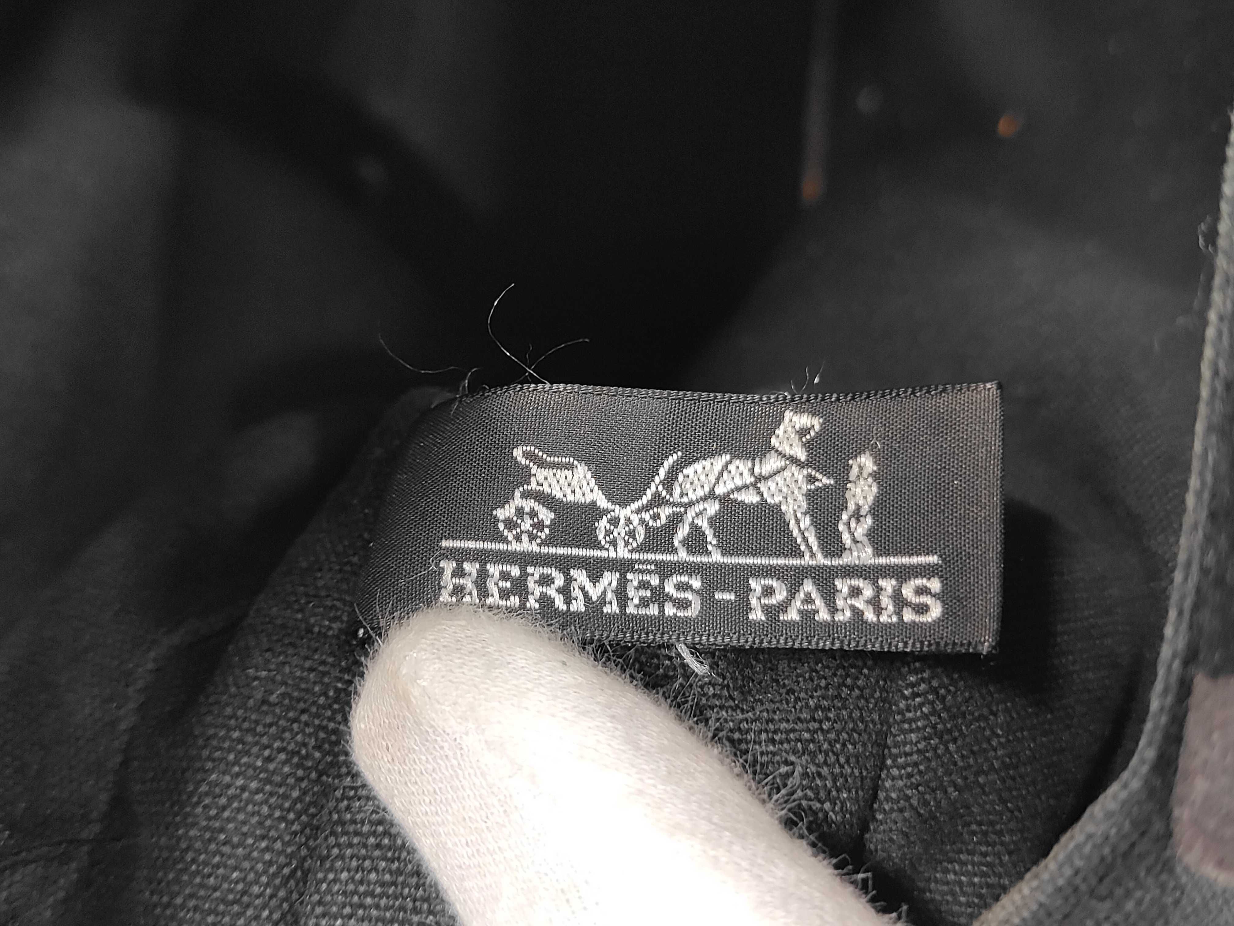 Fourre-Tout PM Handbag Tote Bag — view 10