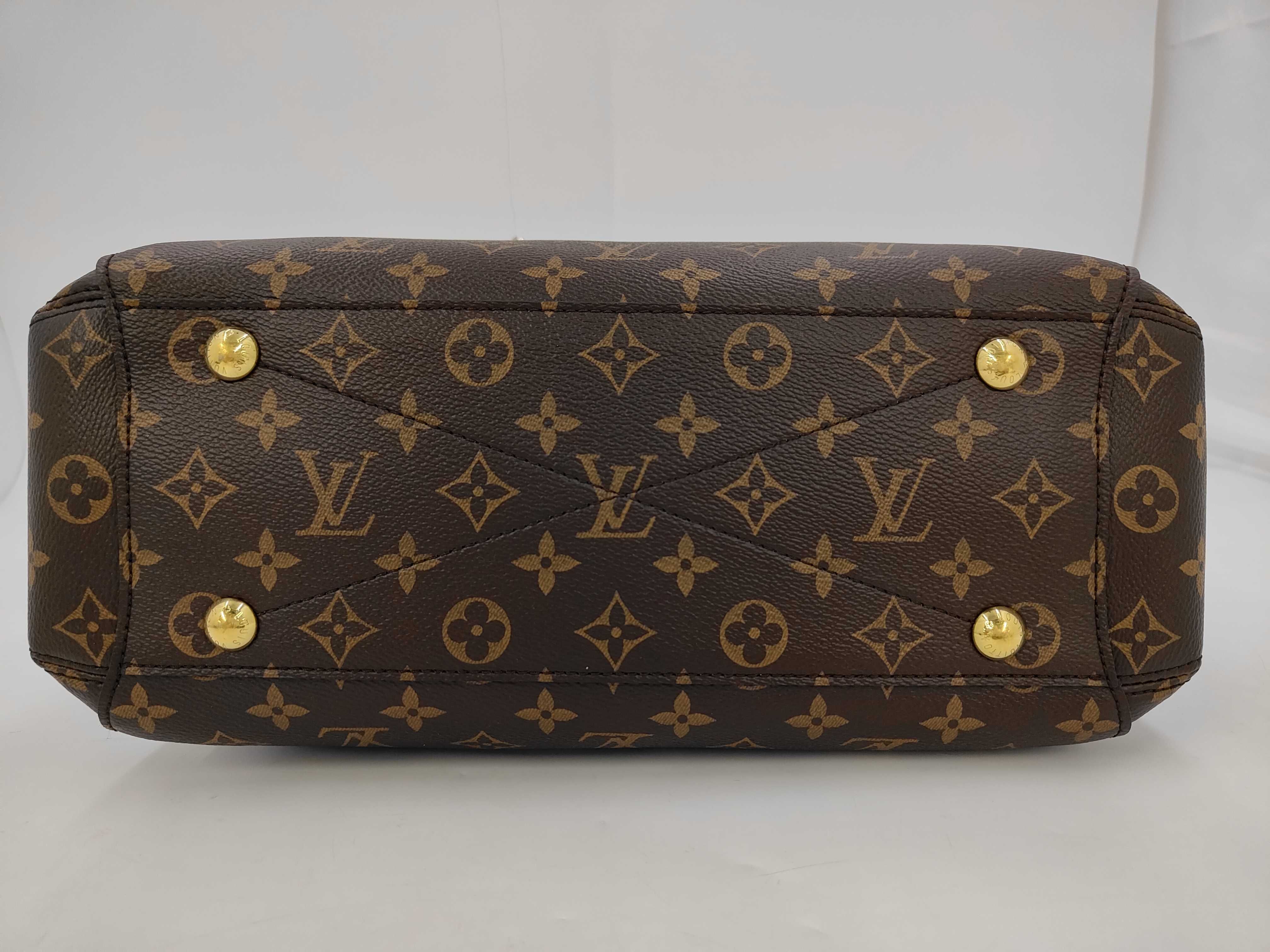 Monogram Montaigne MM M41056 Handbag — view 3