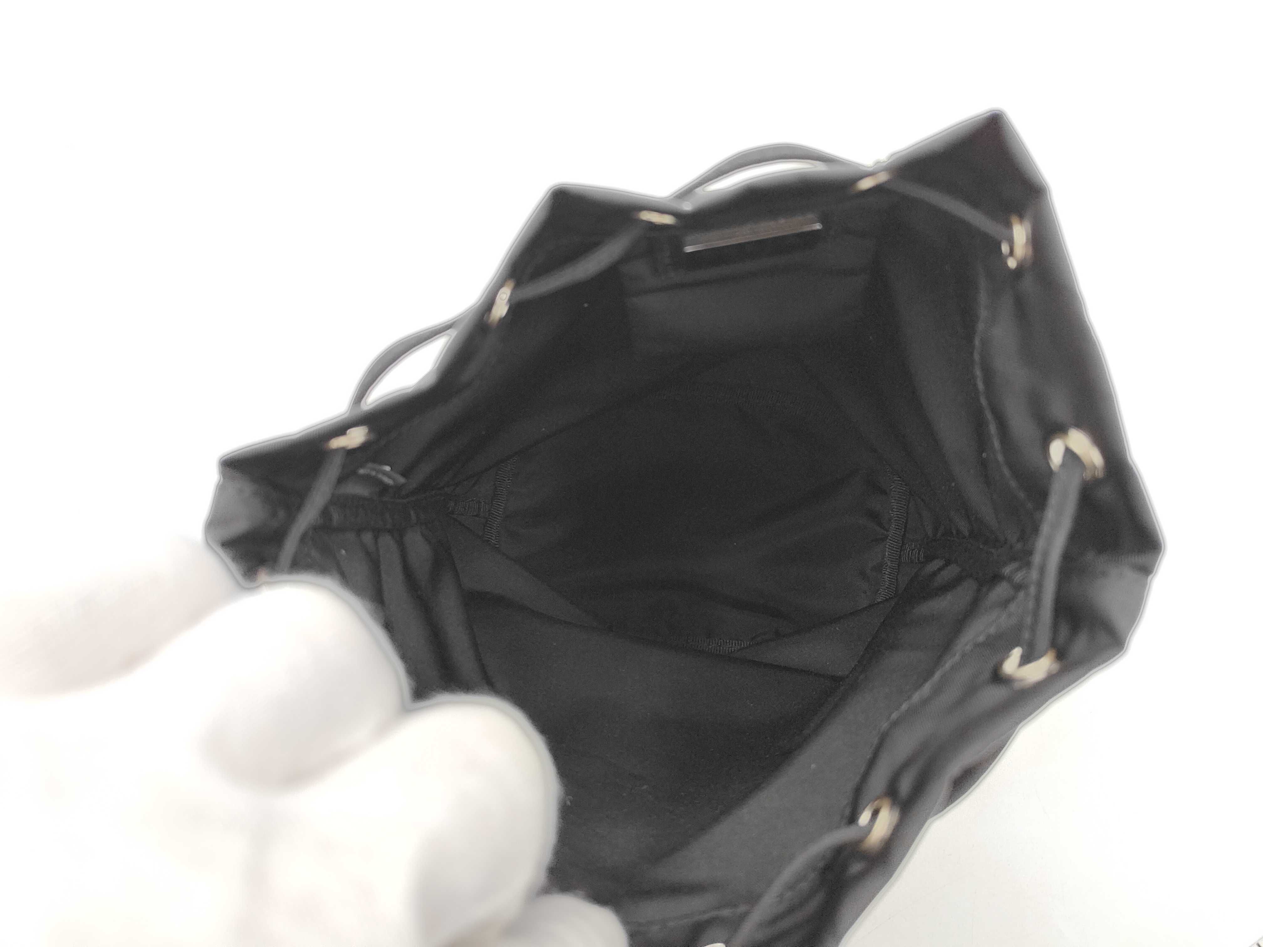 pouch — view 9
