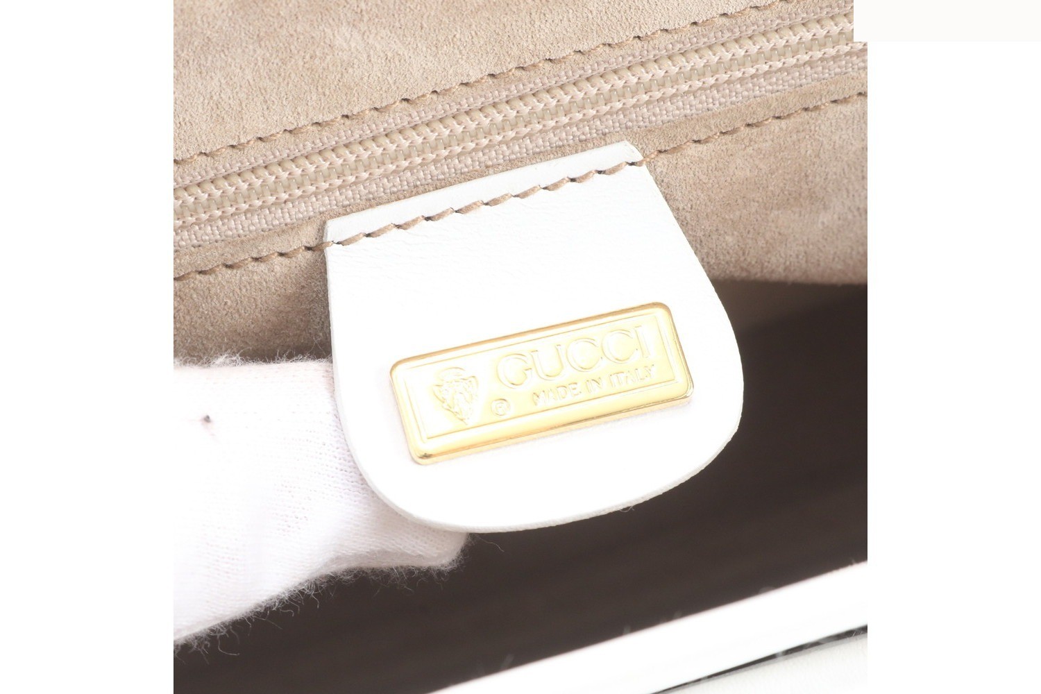 Vintage Gucci Leather Shoulder Bag (Crossbody) — view 8