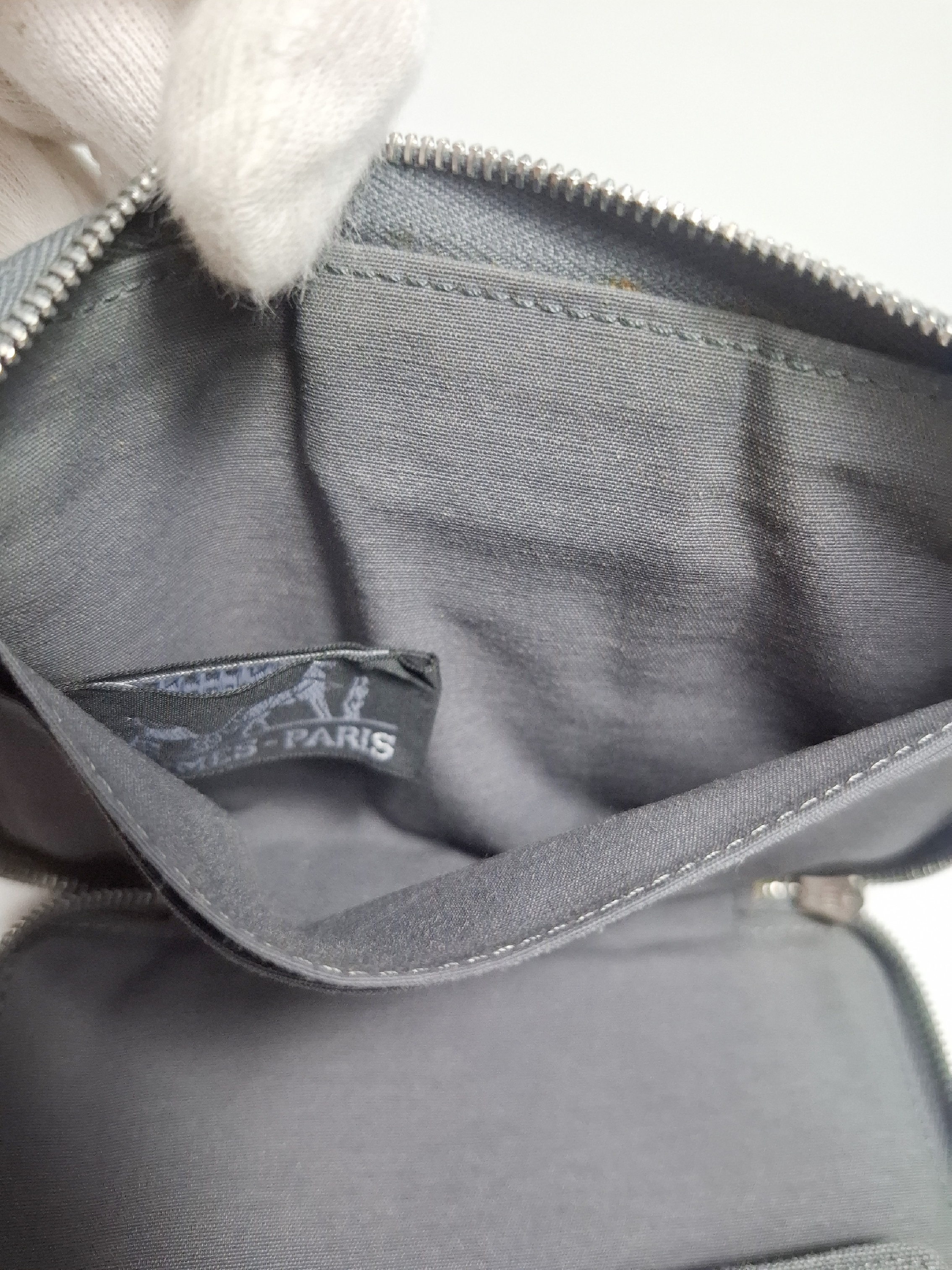 gray canvas wallet — view 8