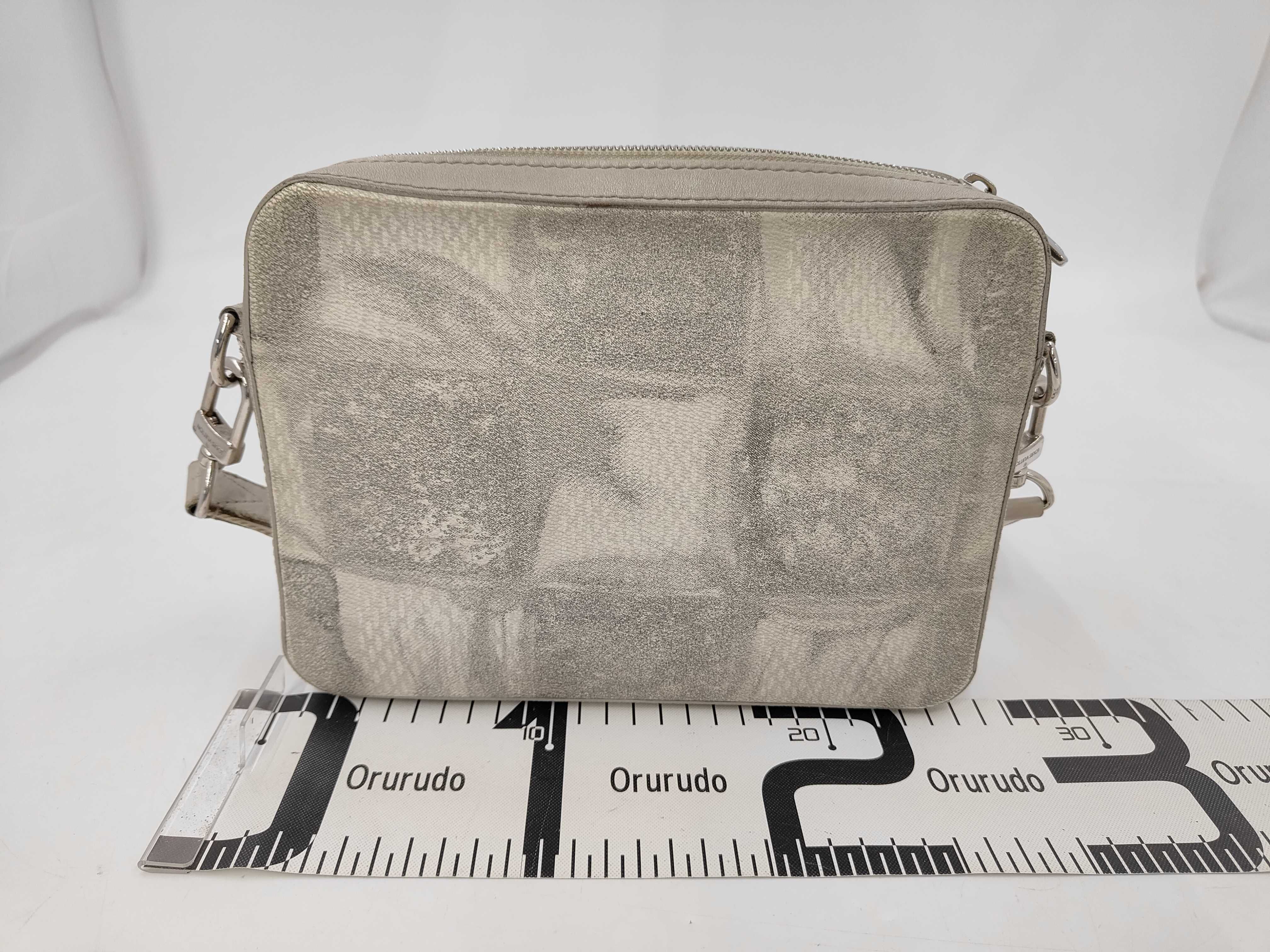 Damier Salt Trio Messenger Bag N50068 Gray (RFID detected) — view 2