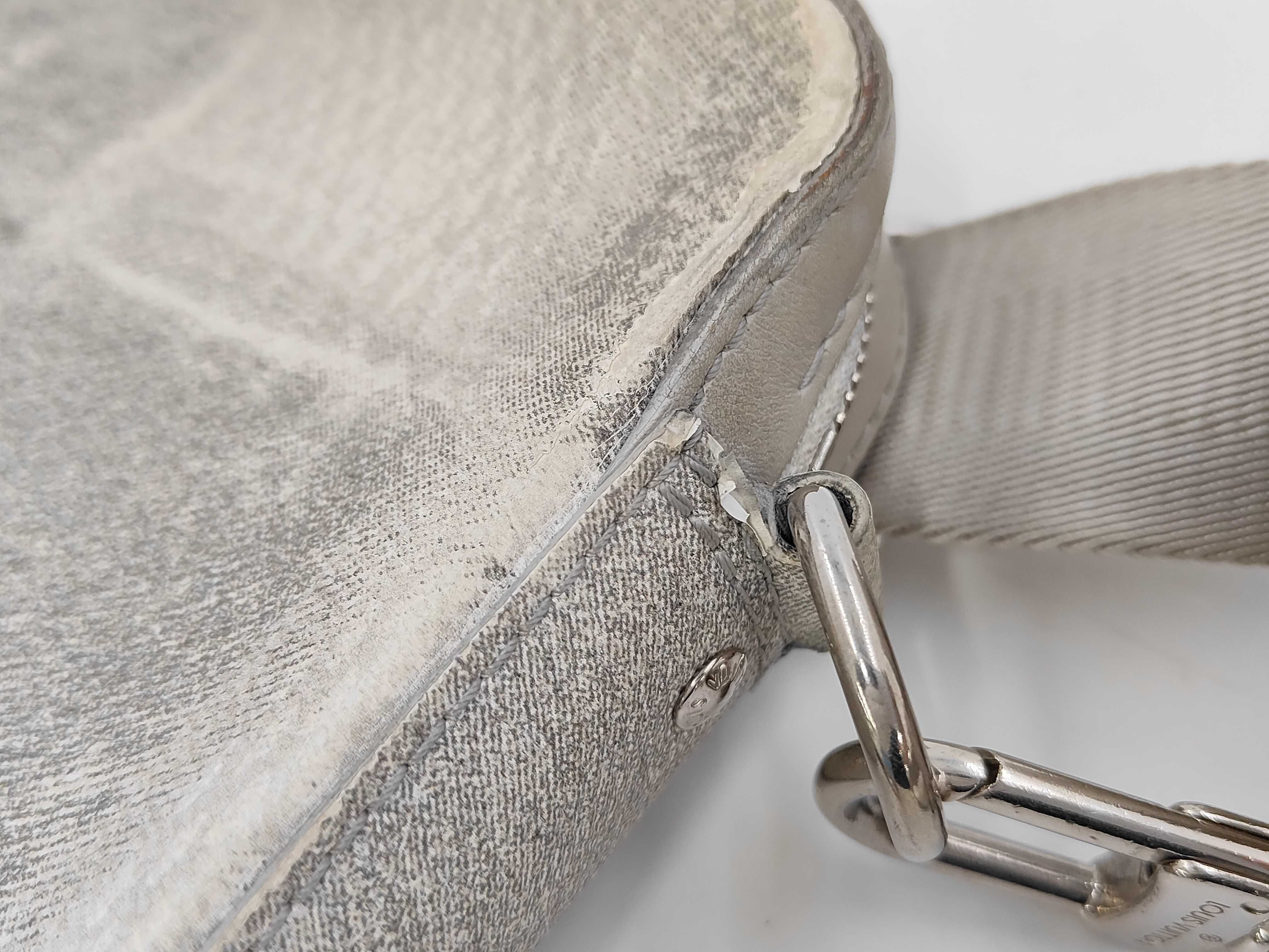 Damier Salt Trio Messenger Bag N50068 Gray (RFID detected) — view 12