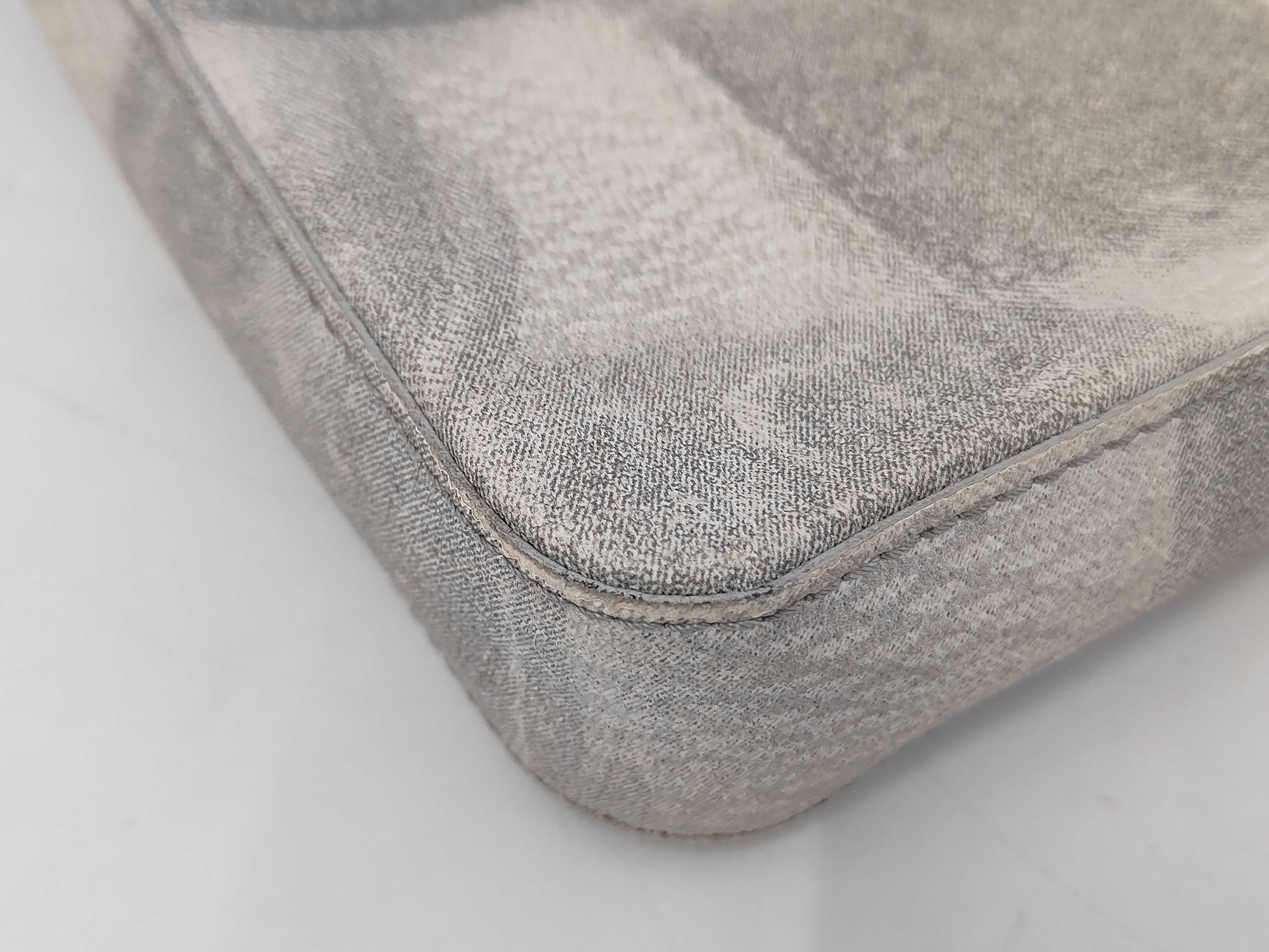 Damier Salt Trio Messenger Bag N50068 Gray (RFID detected) — view 4