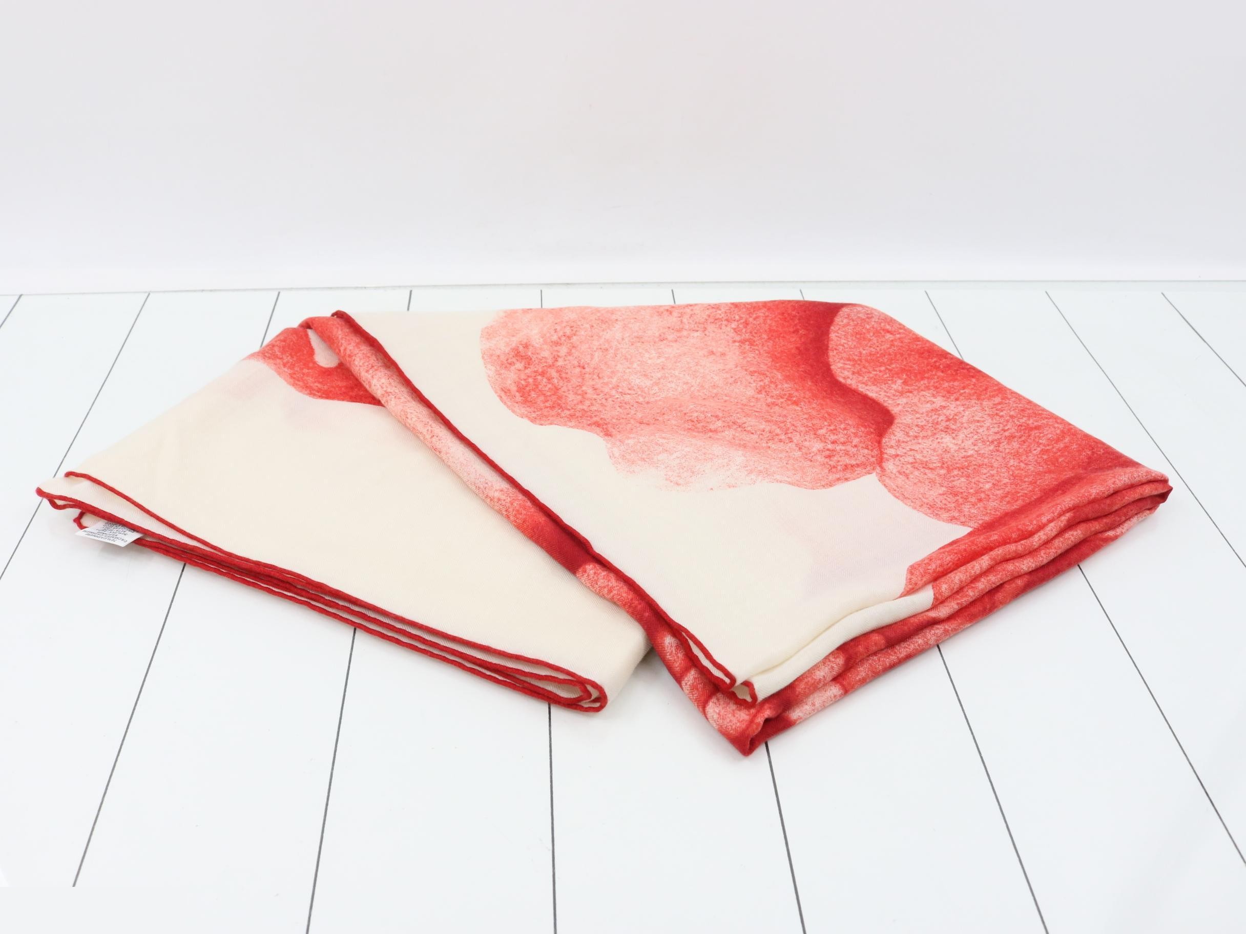 Large scarf with rose pattern — view 3