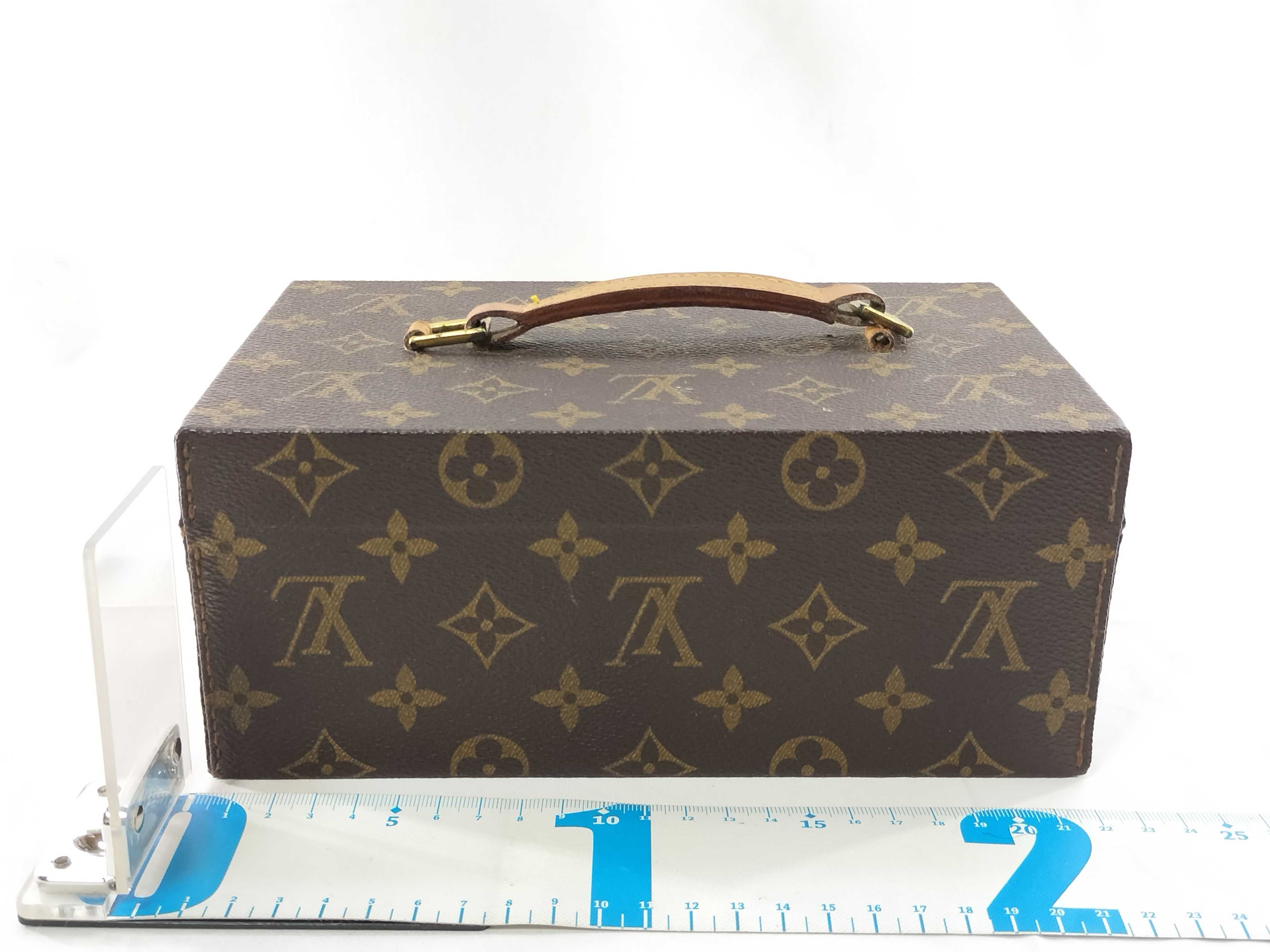 Monogram Boite-à-Tou / M47236 Handbag — view 2