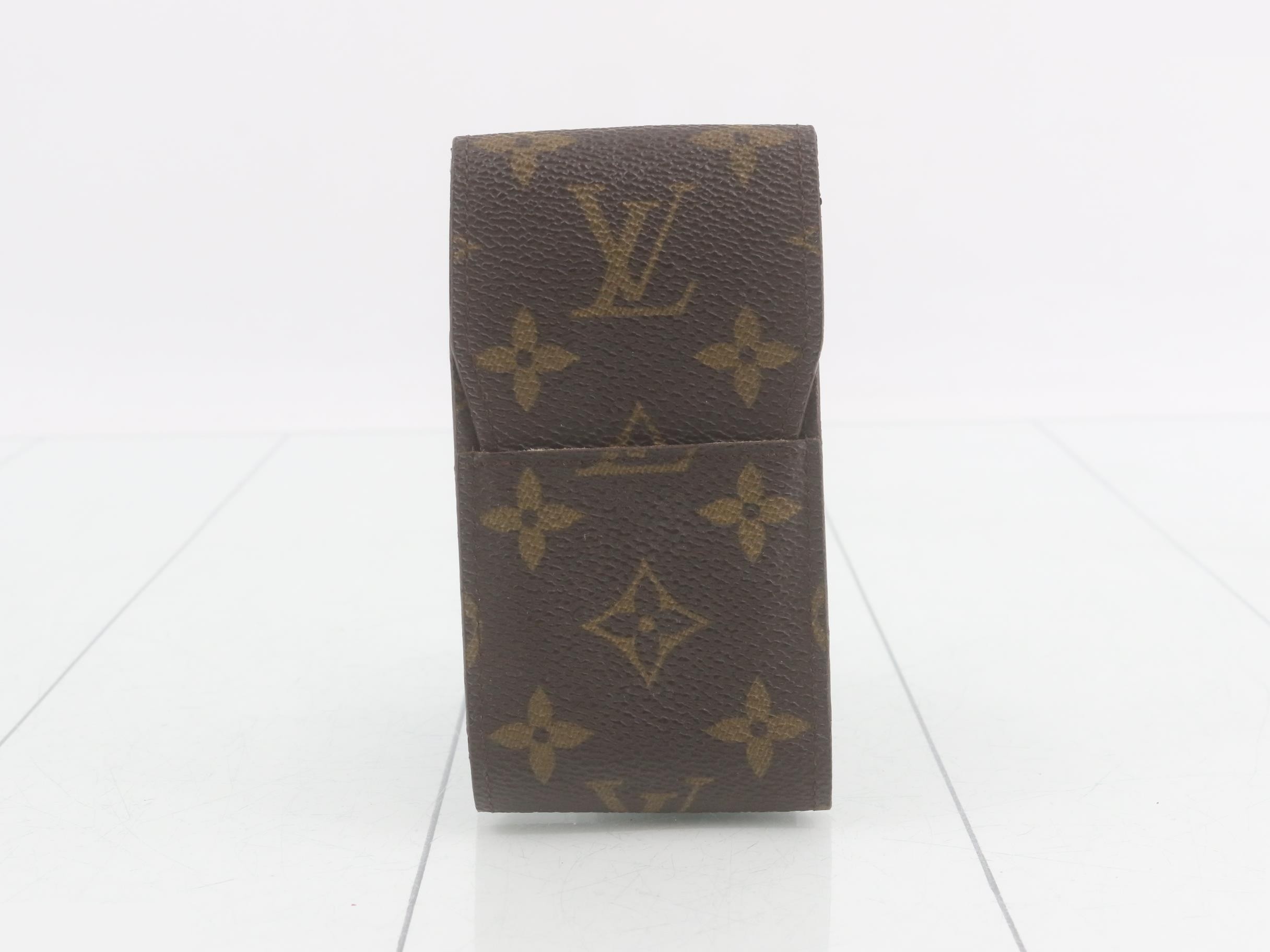 Etui Cigarettes