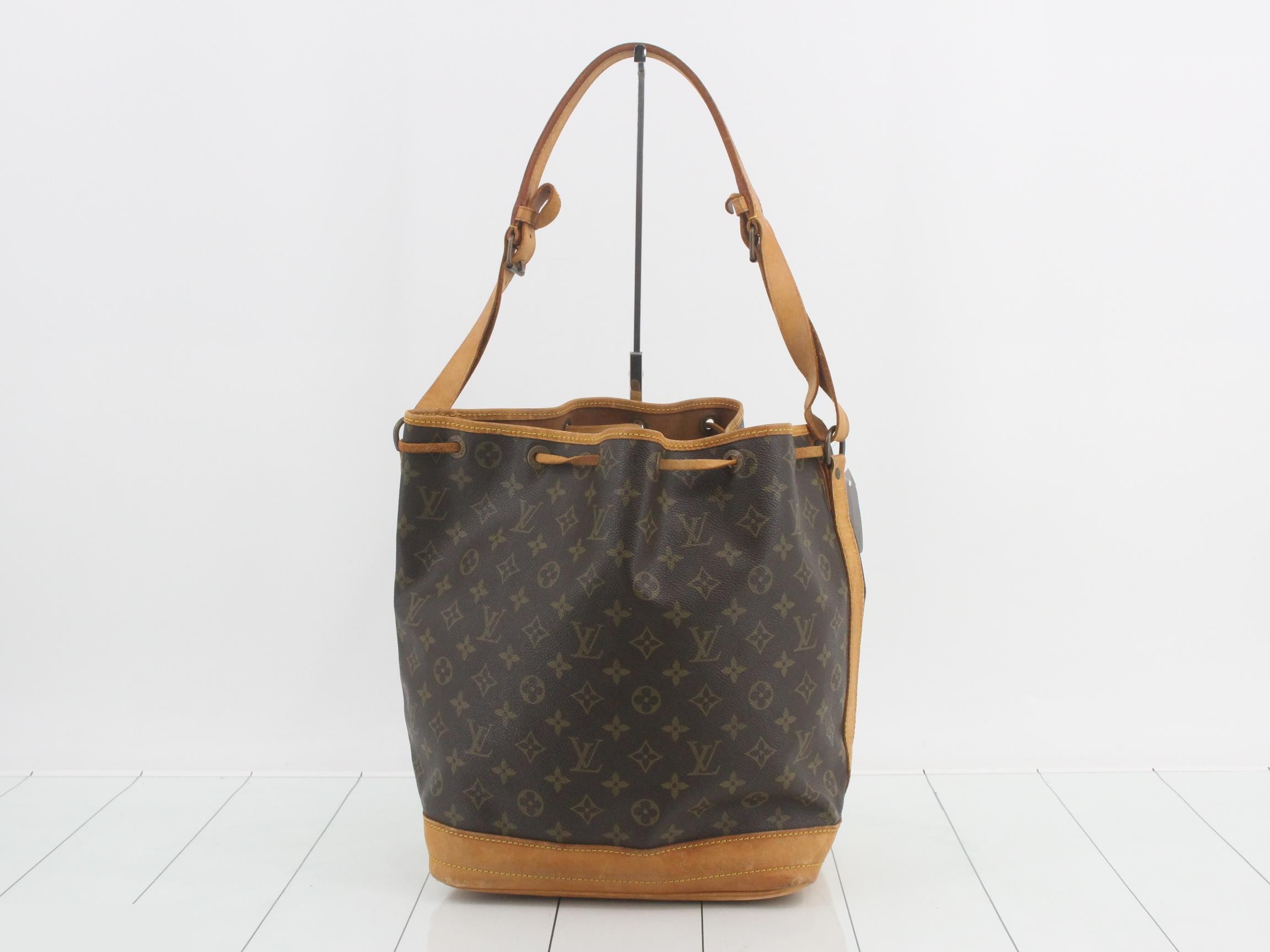 Noe Monogram Handbag — view 2