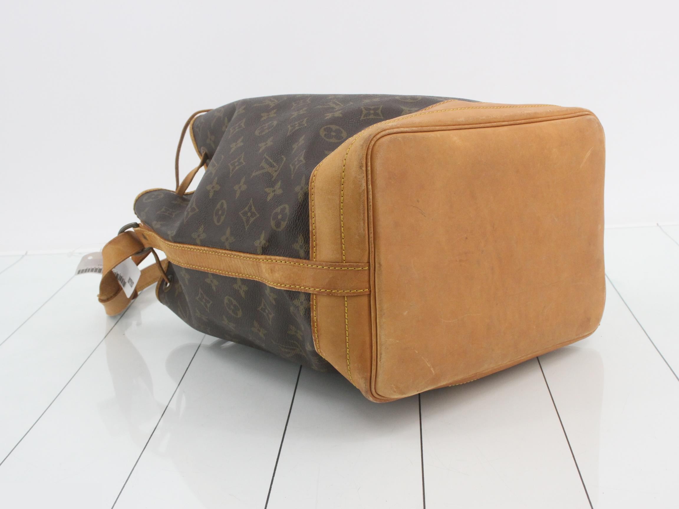 Noe Monogram Handbag — view 5