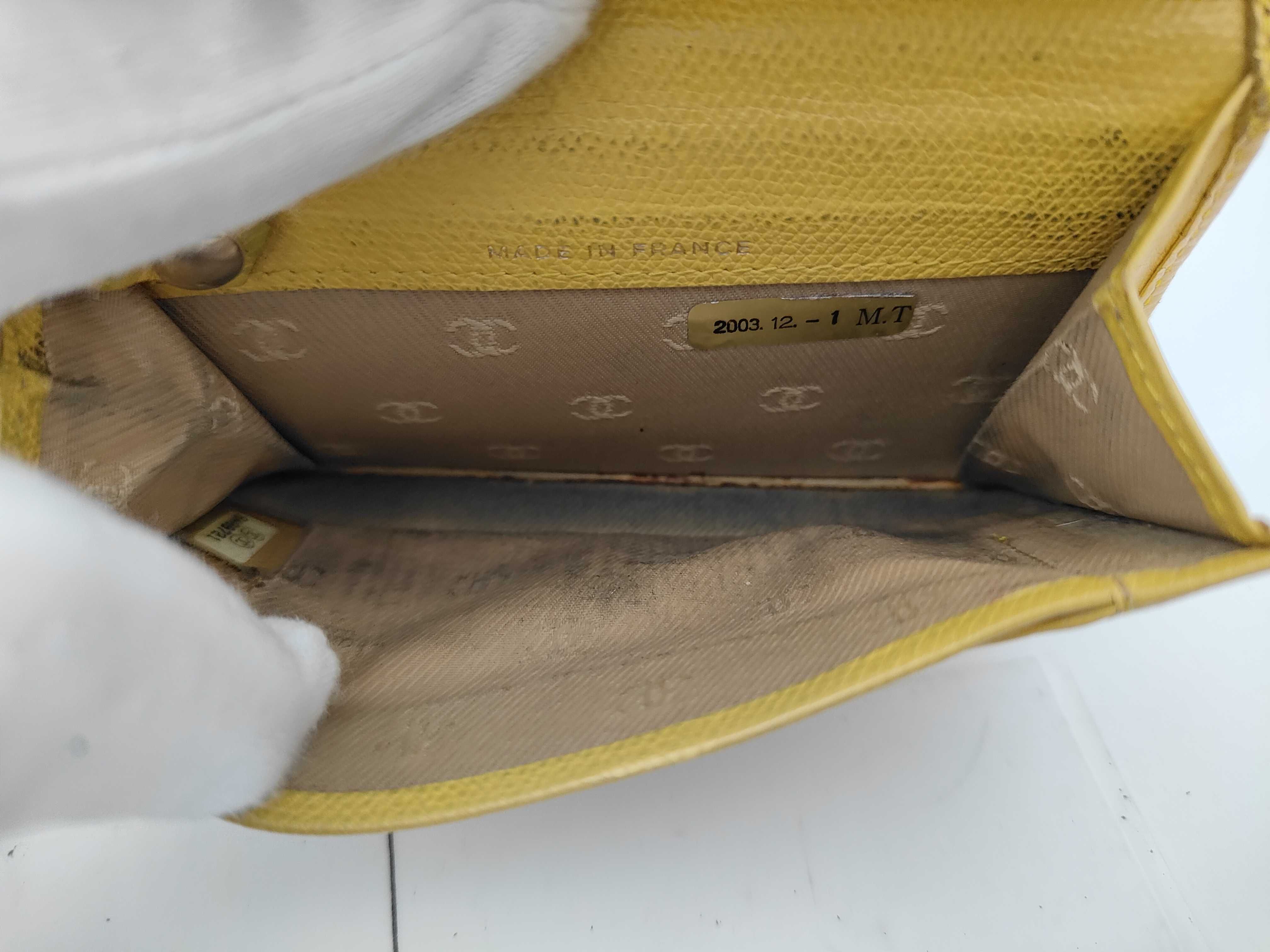 Coin Case, Yellow — view 9