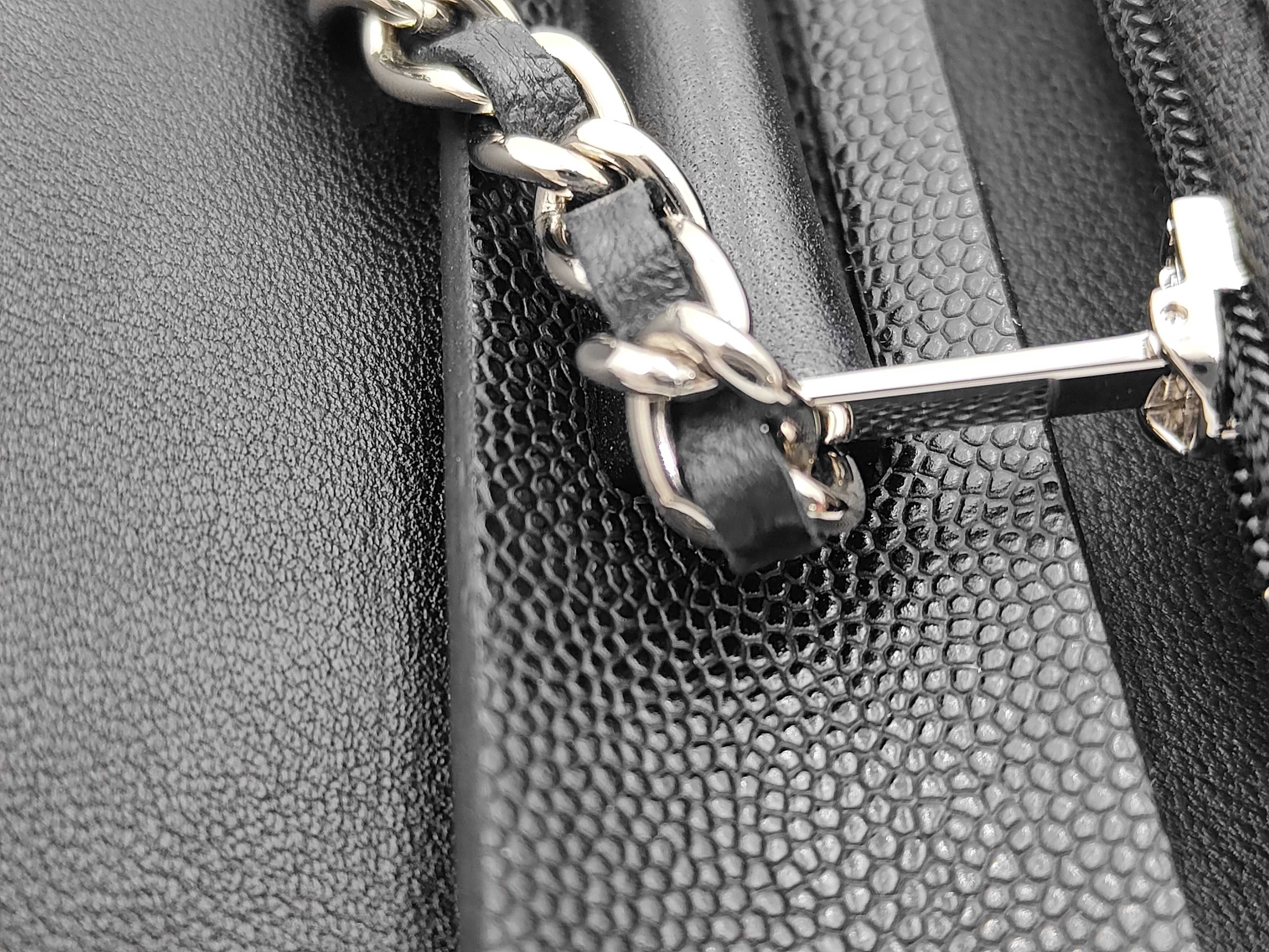 Matelassé Chain Wallet Shoulder Bag — view 7