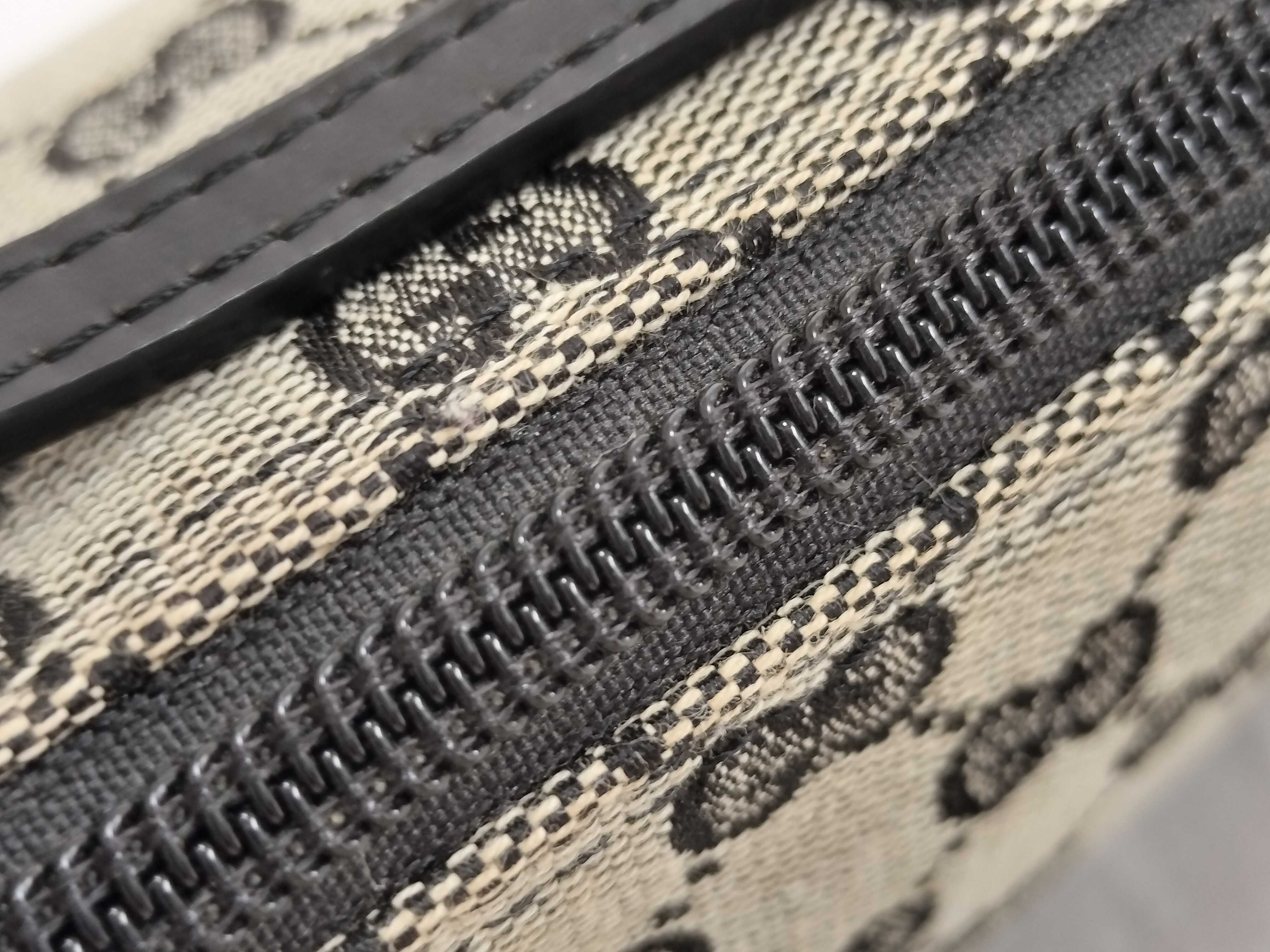 GG Canvas Tote Pouch — view 6