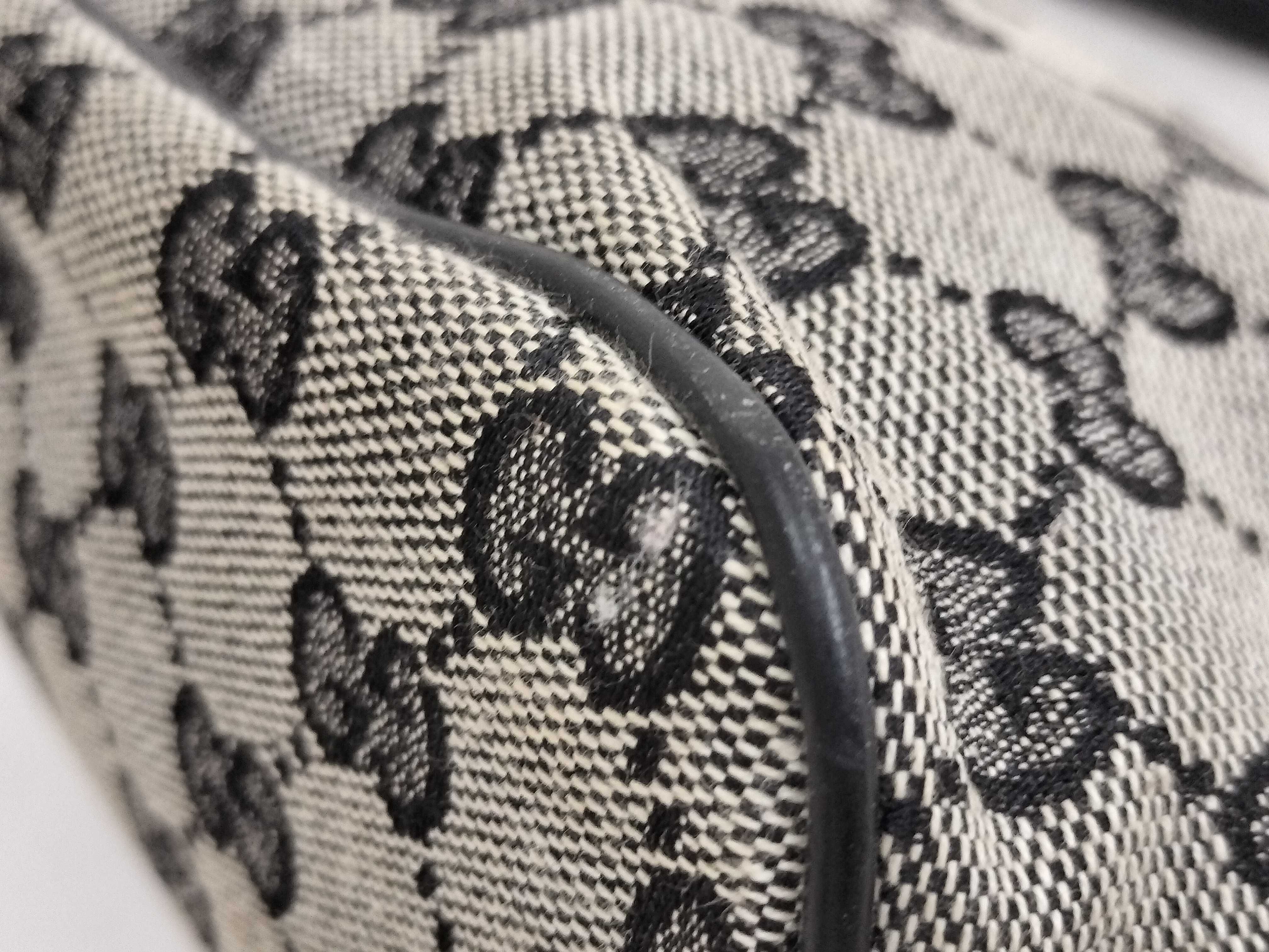 GG Canvas Tote Pouch — view 7