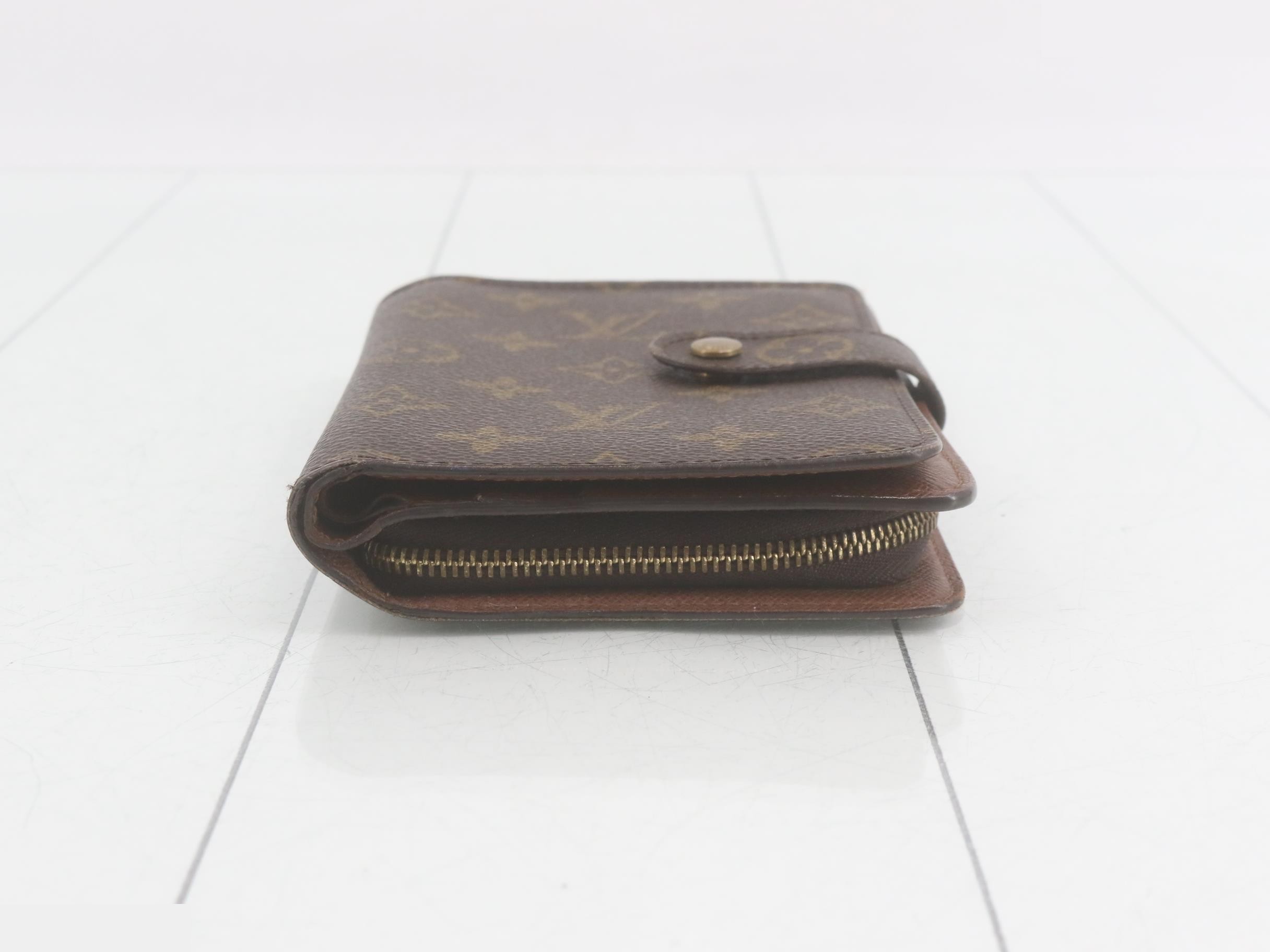 Monogram Portefeuille Papier Zip Bi-fold Wallet — view 3