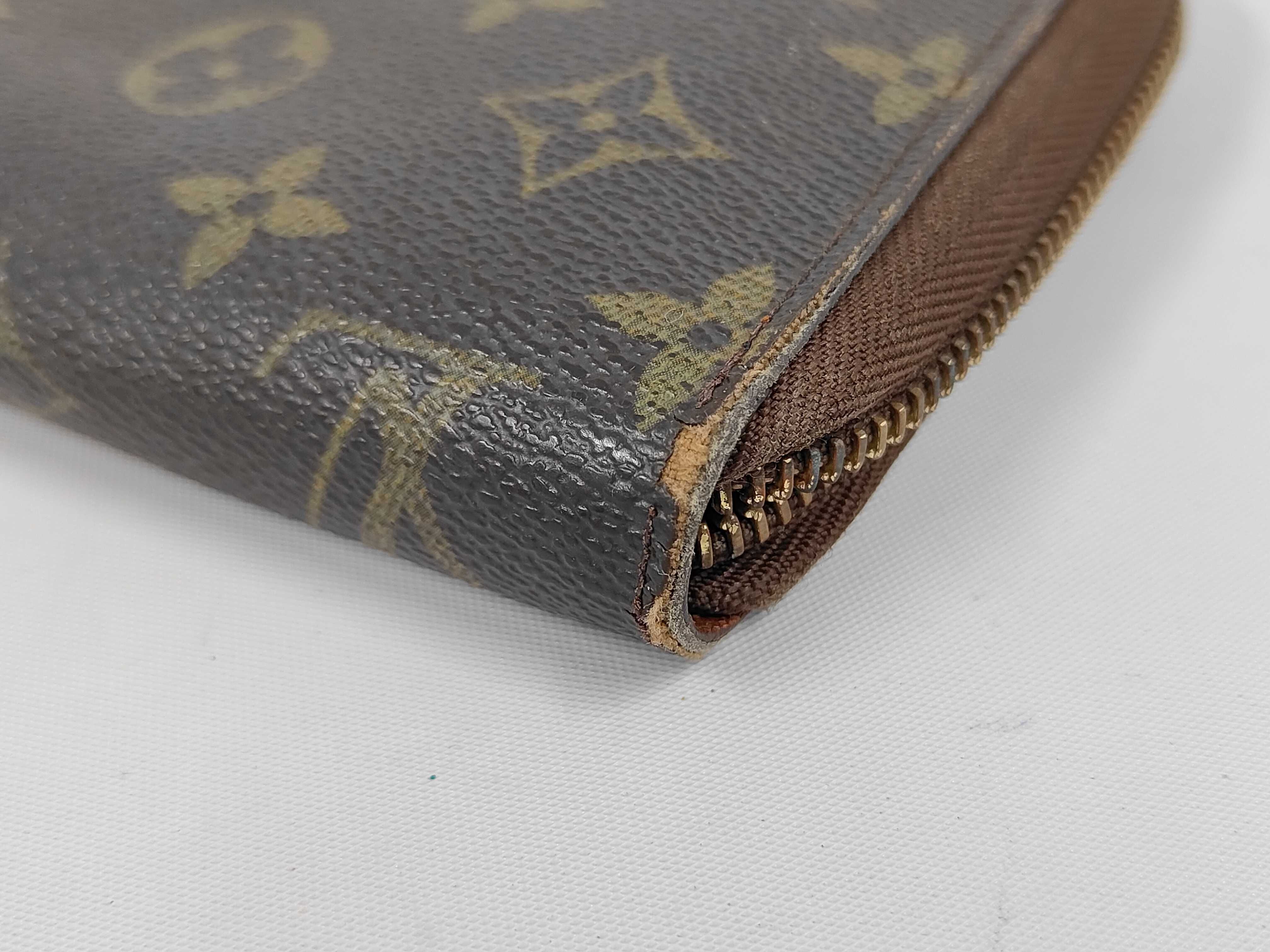 Monogram Zippy Organizer M60002 Wallet — view 4