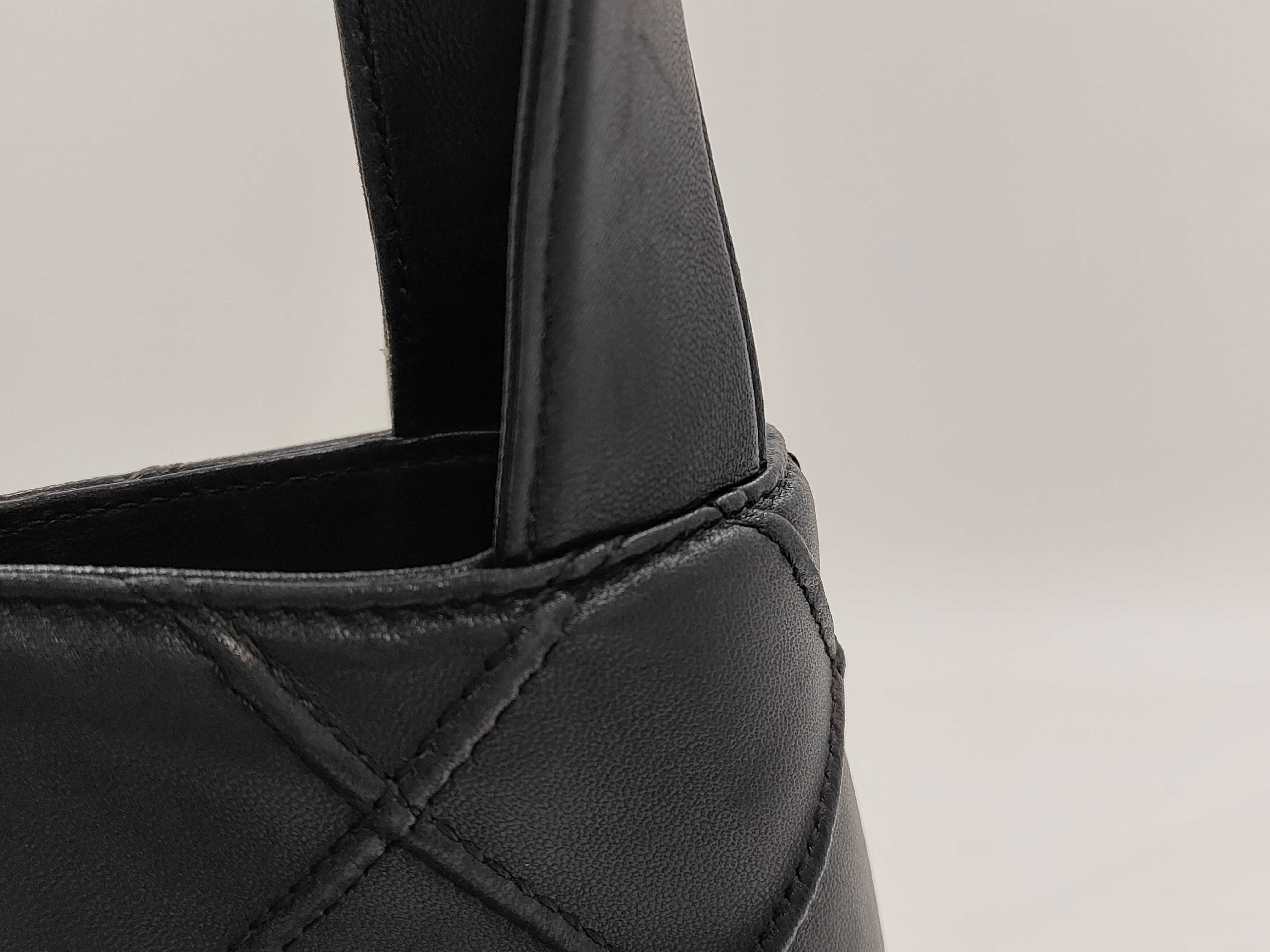 handbag — view 8