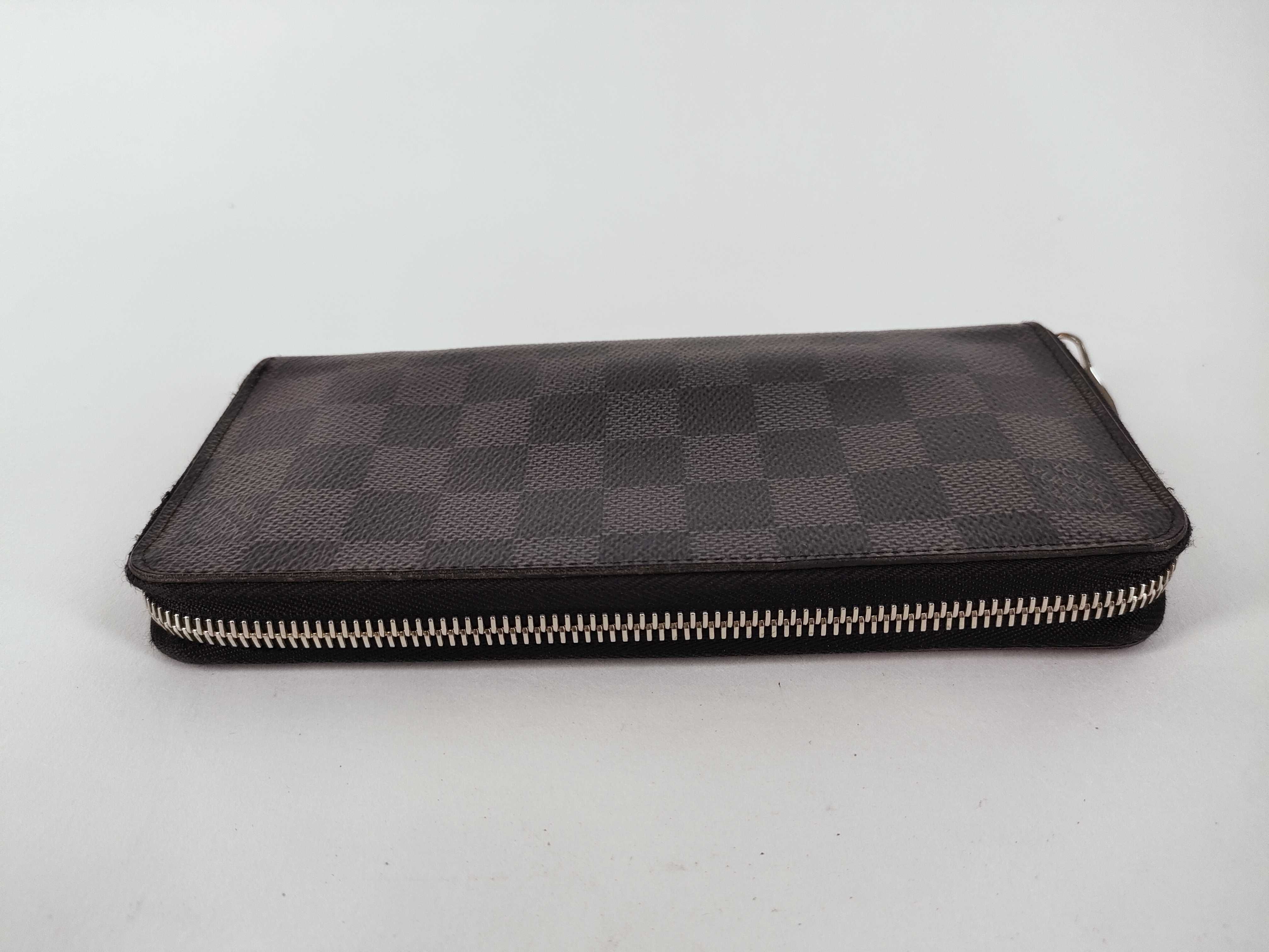 Damier Graphite LV Wallet — view 7