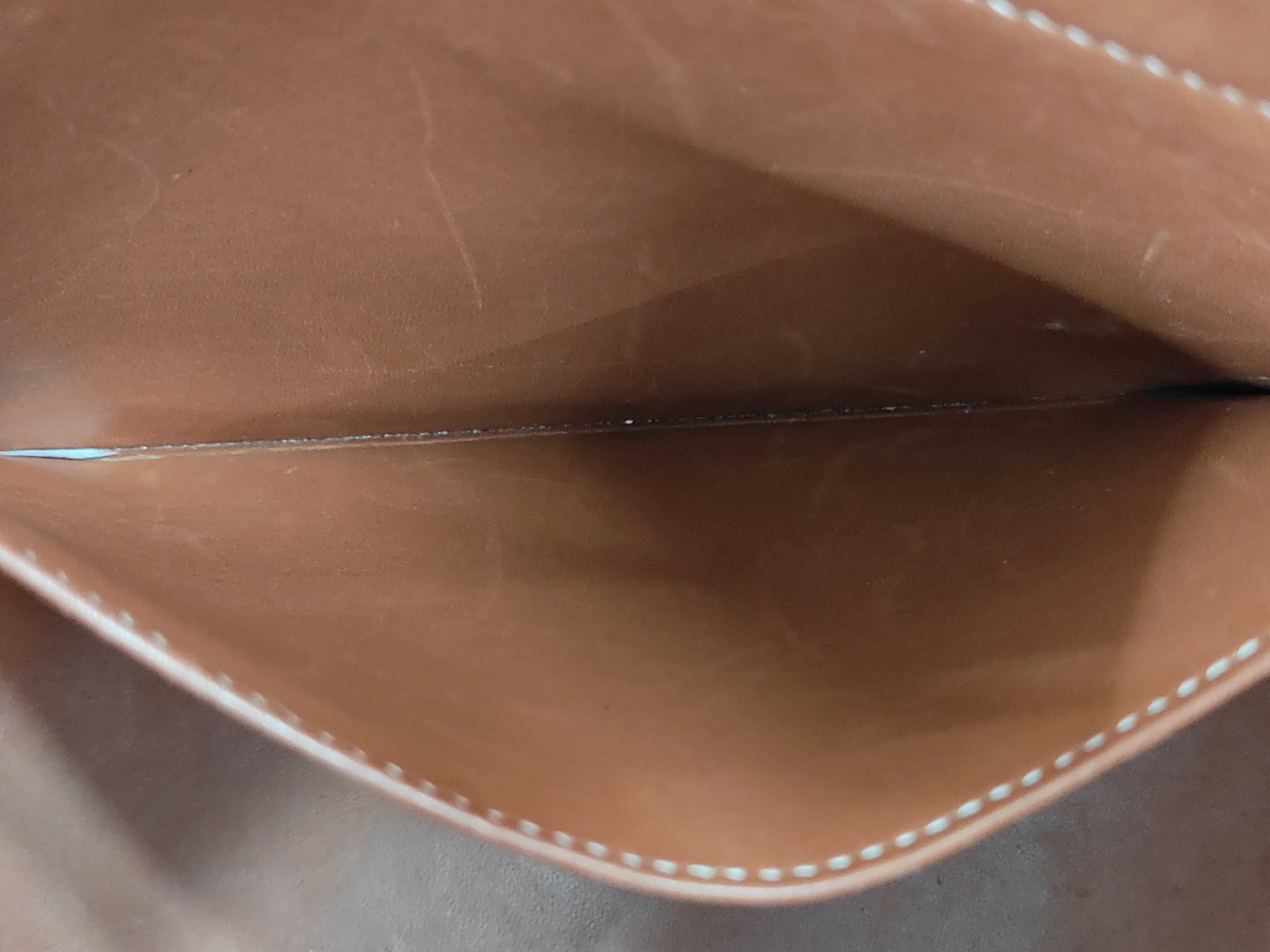 Bolide 31 Courchevel Leather Gold Hardware E Stamp Handbag — view 9