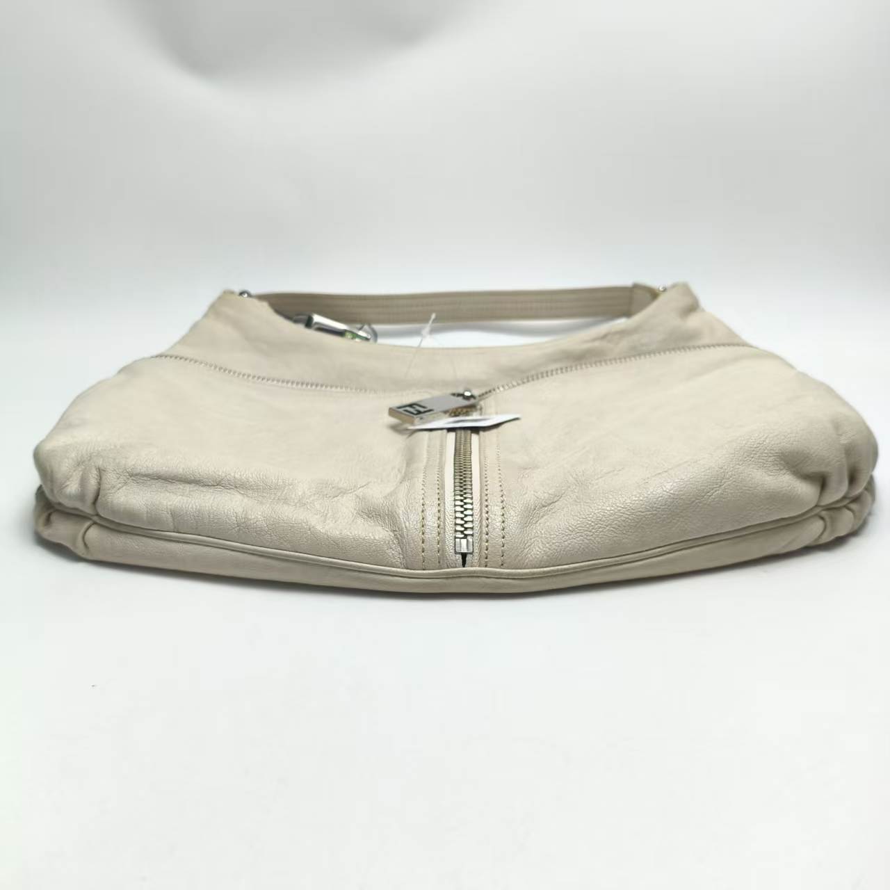 【*Shipped from: China*】FENDI Leather Handbag — view 5