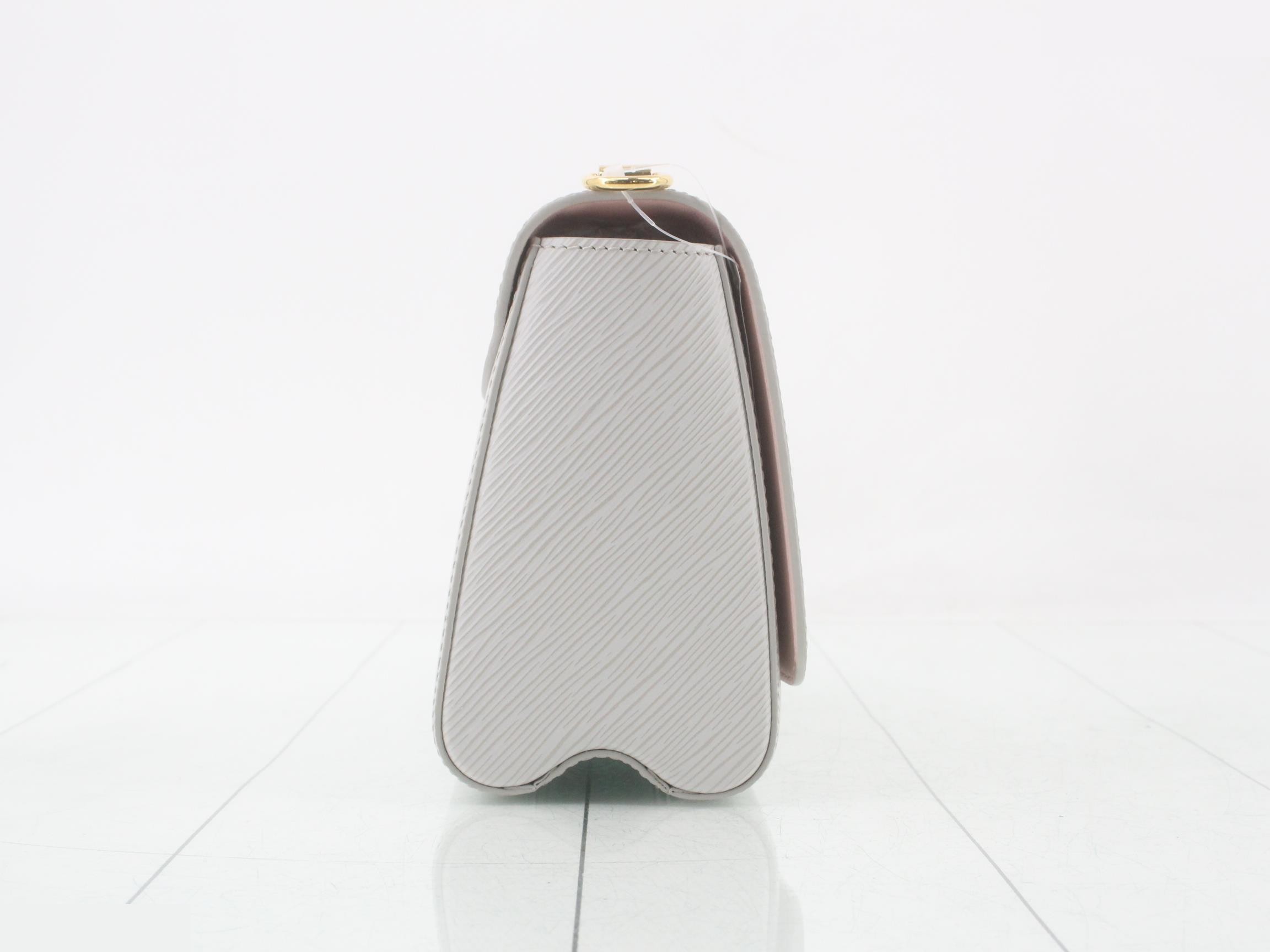 M21026 Twist MM — view 4