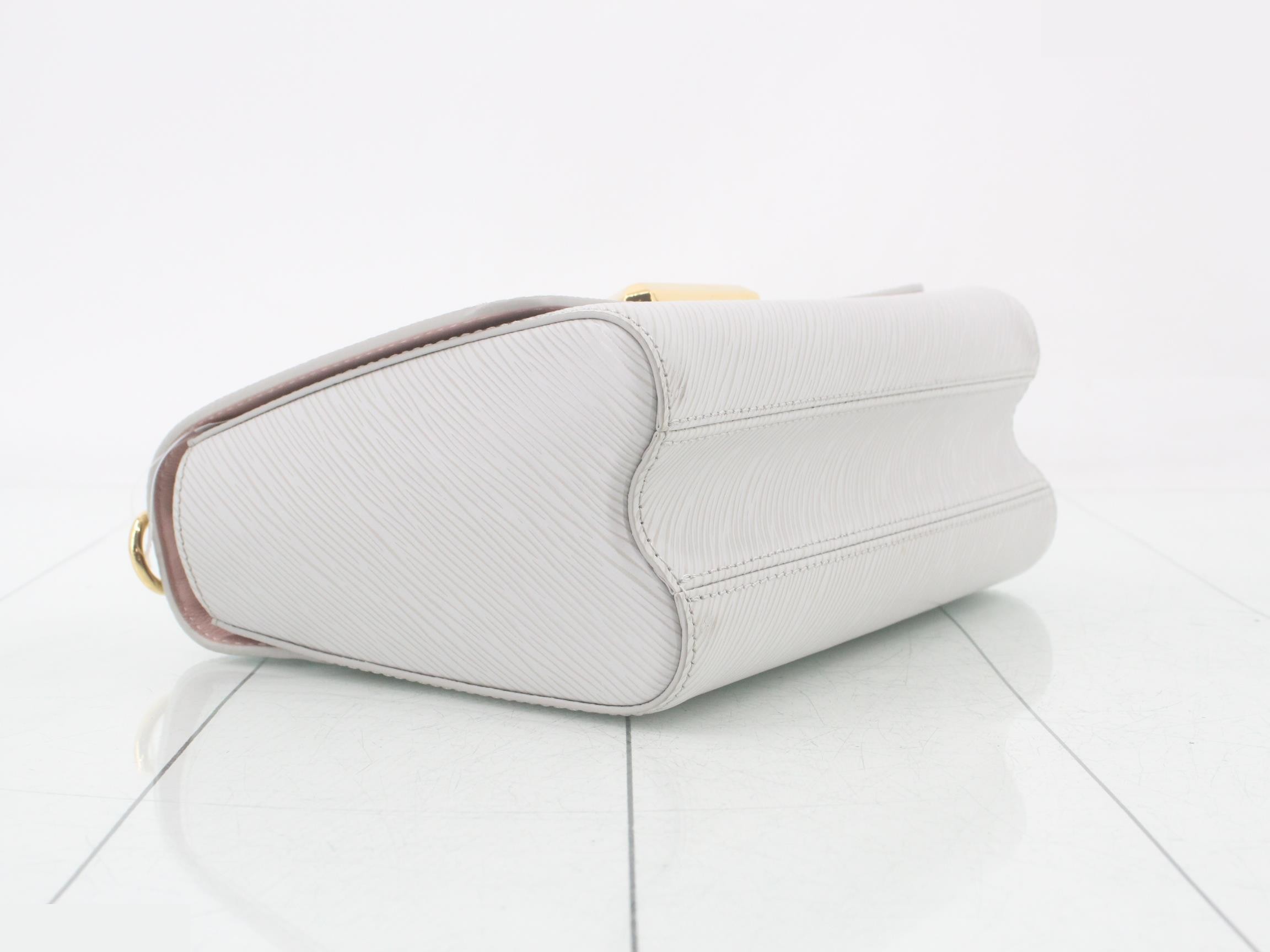 M21026 Twist MM — view 5