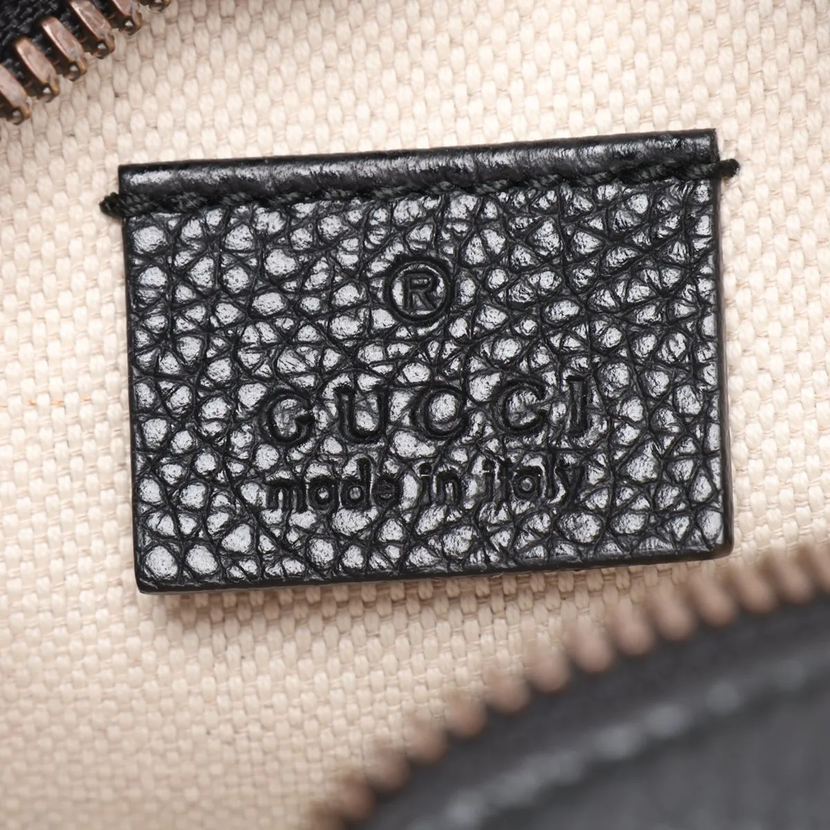 logo print 574803 leather shoulder bag, black — view 8