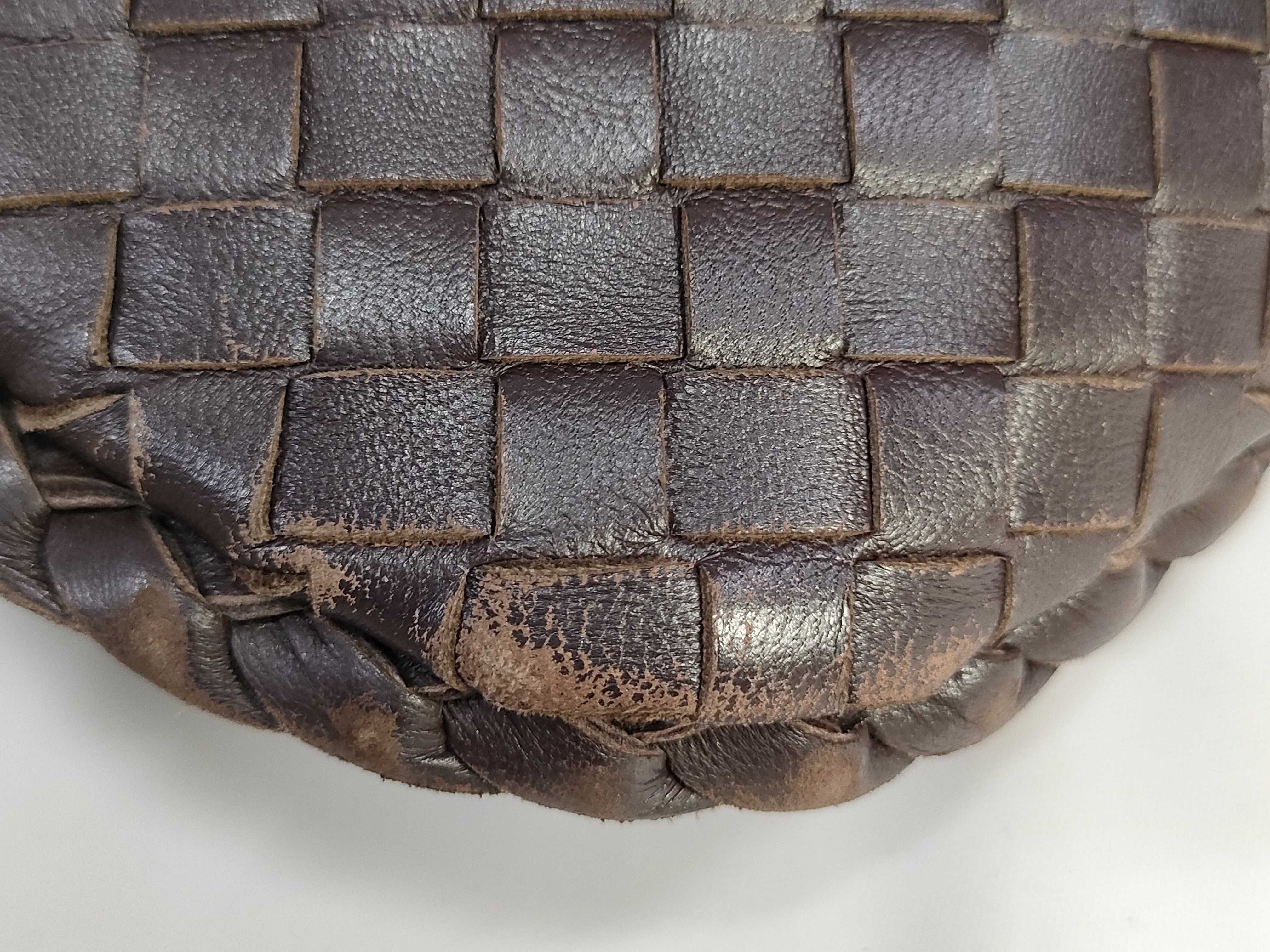 Intrecciato Hobo One-Handle Brown Handbag — view 12