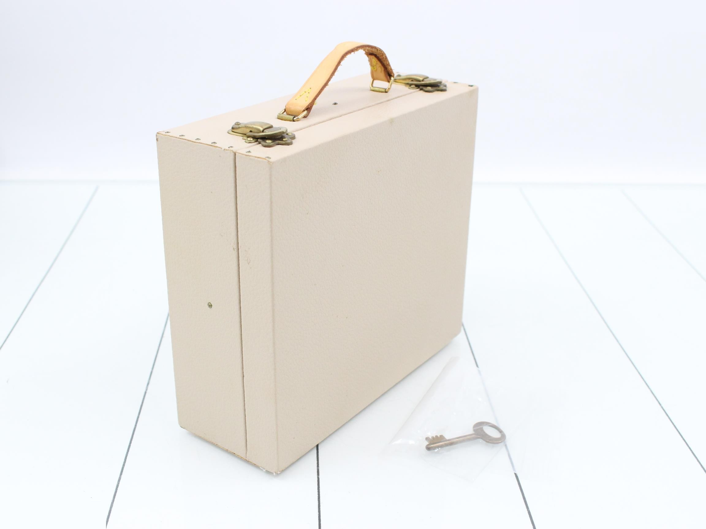 Boîte Pharmacy Trunk — view 7