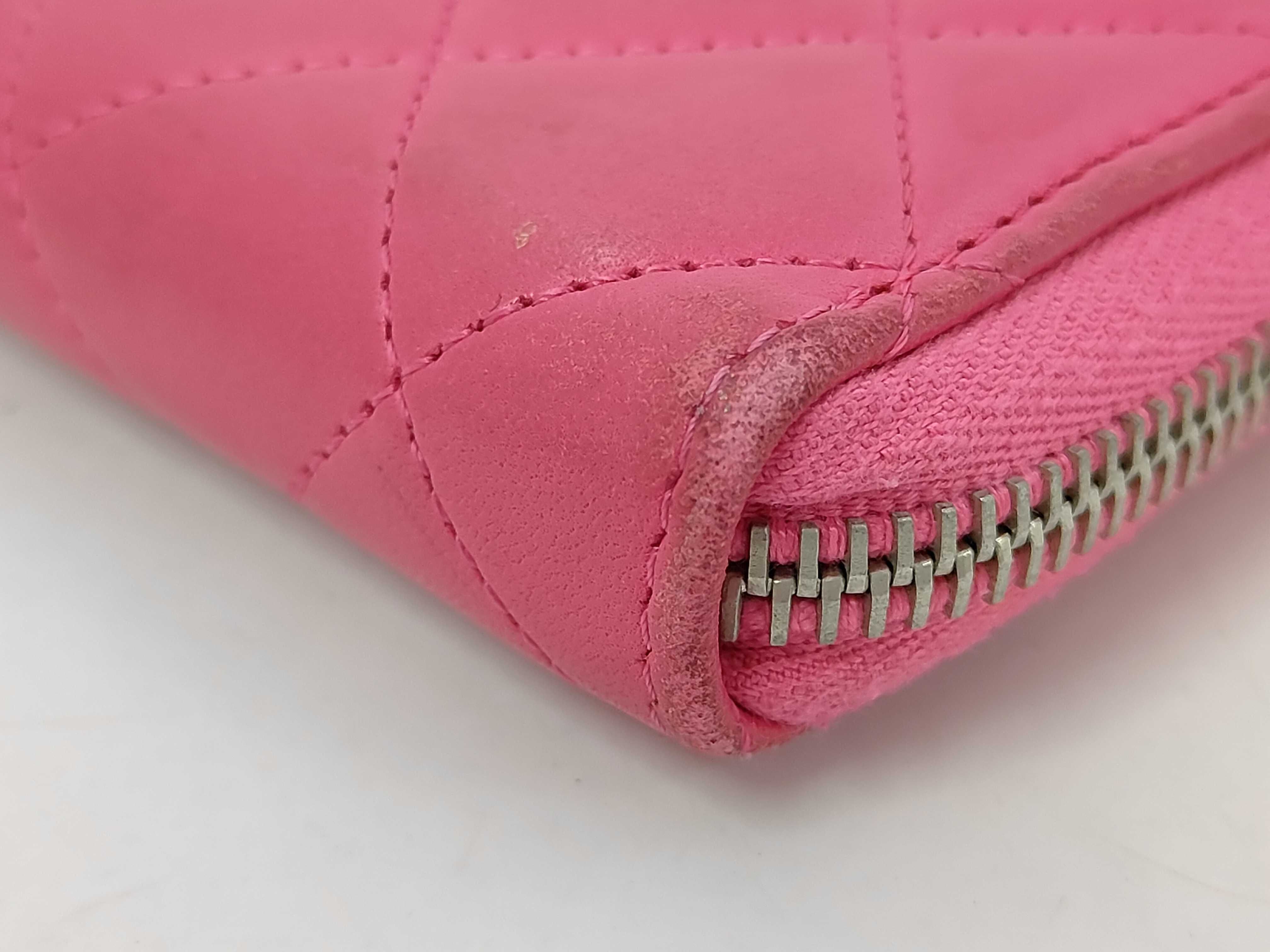 Coco Mark Matelassé Wallet Seal Wallet — view 3
