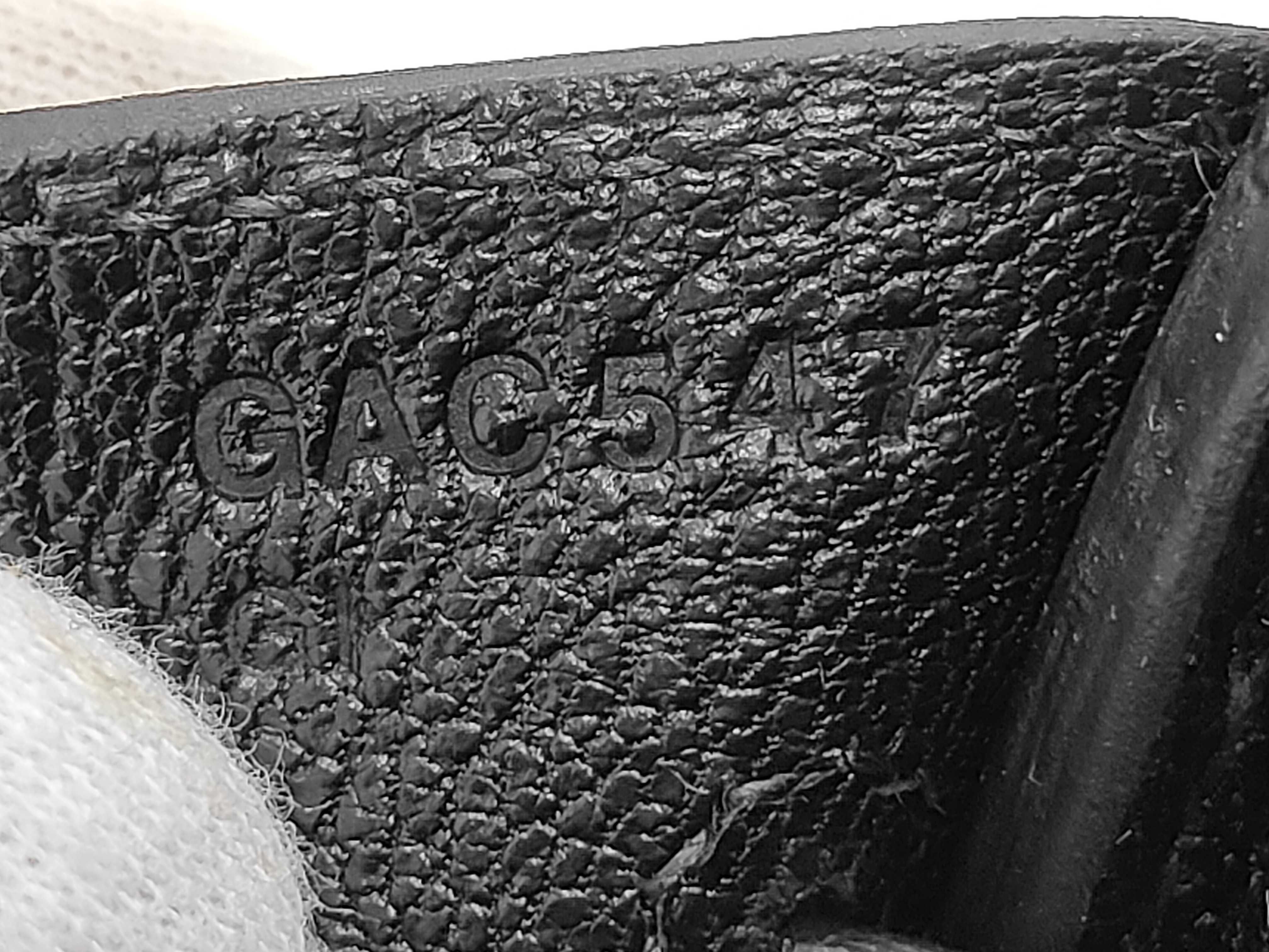 Birkin 25 Togo Black Silver Hardware G Stamp Handbag — view 11