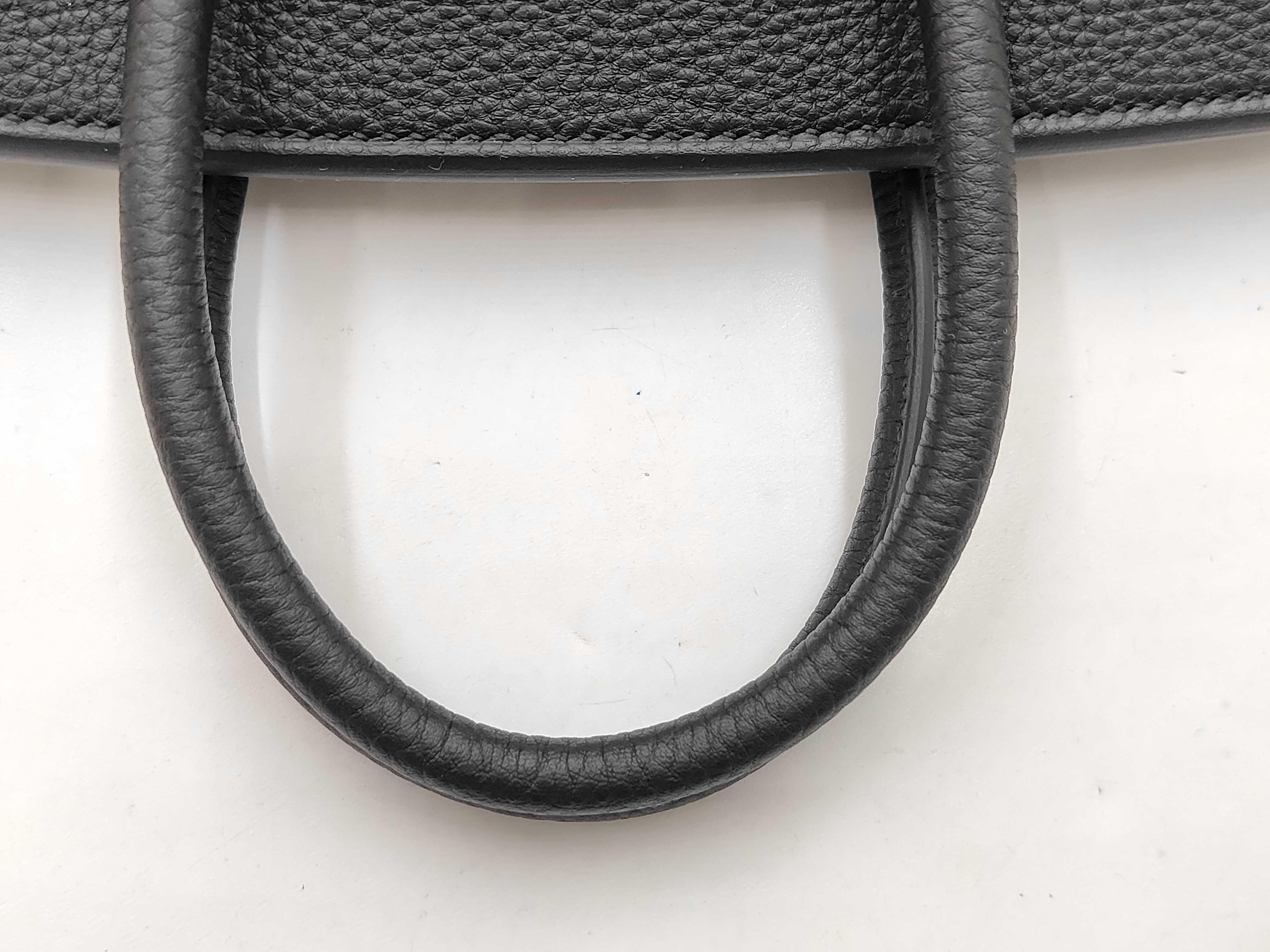 Birkin 25 Togo Black Silver Hardware G Stamp Handbag — view 3